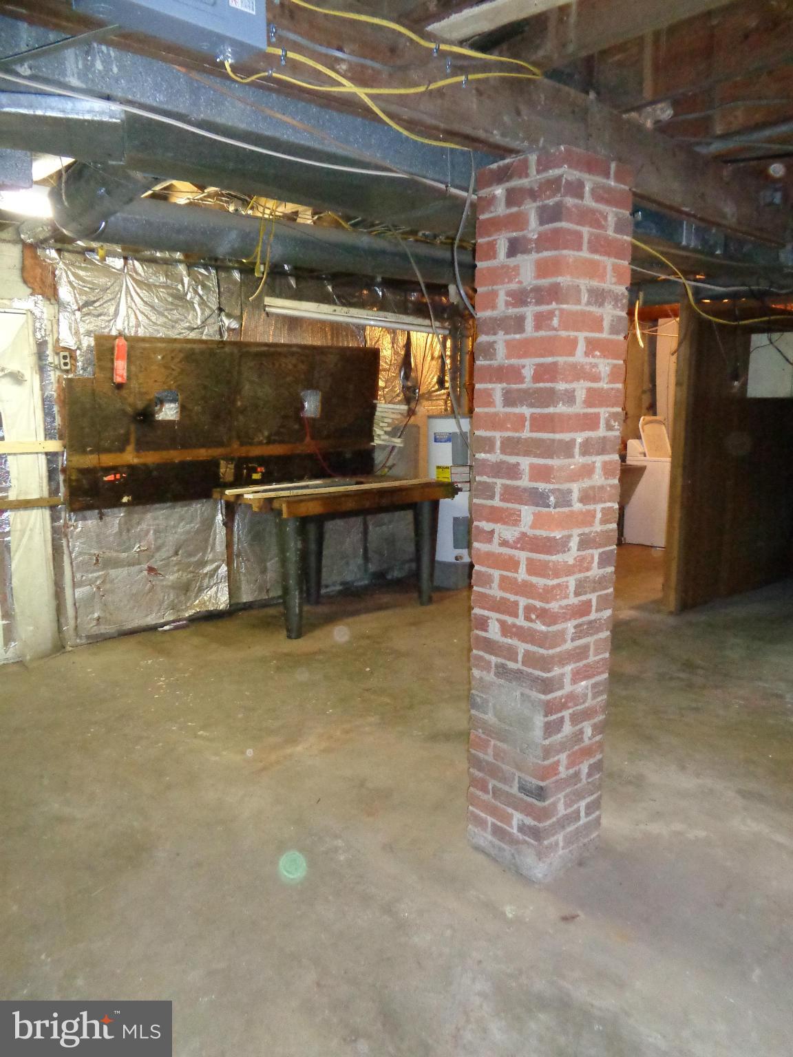 FRIENDLY FARMS - Residential