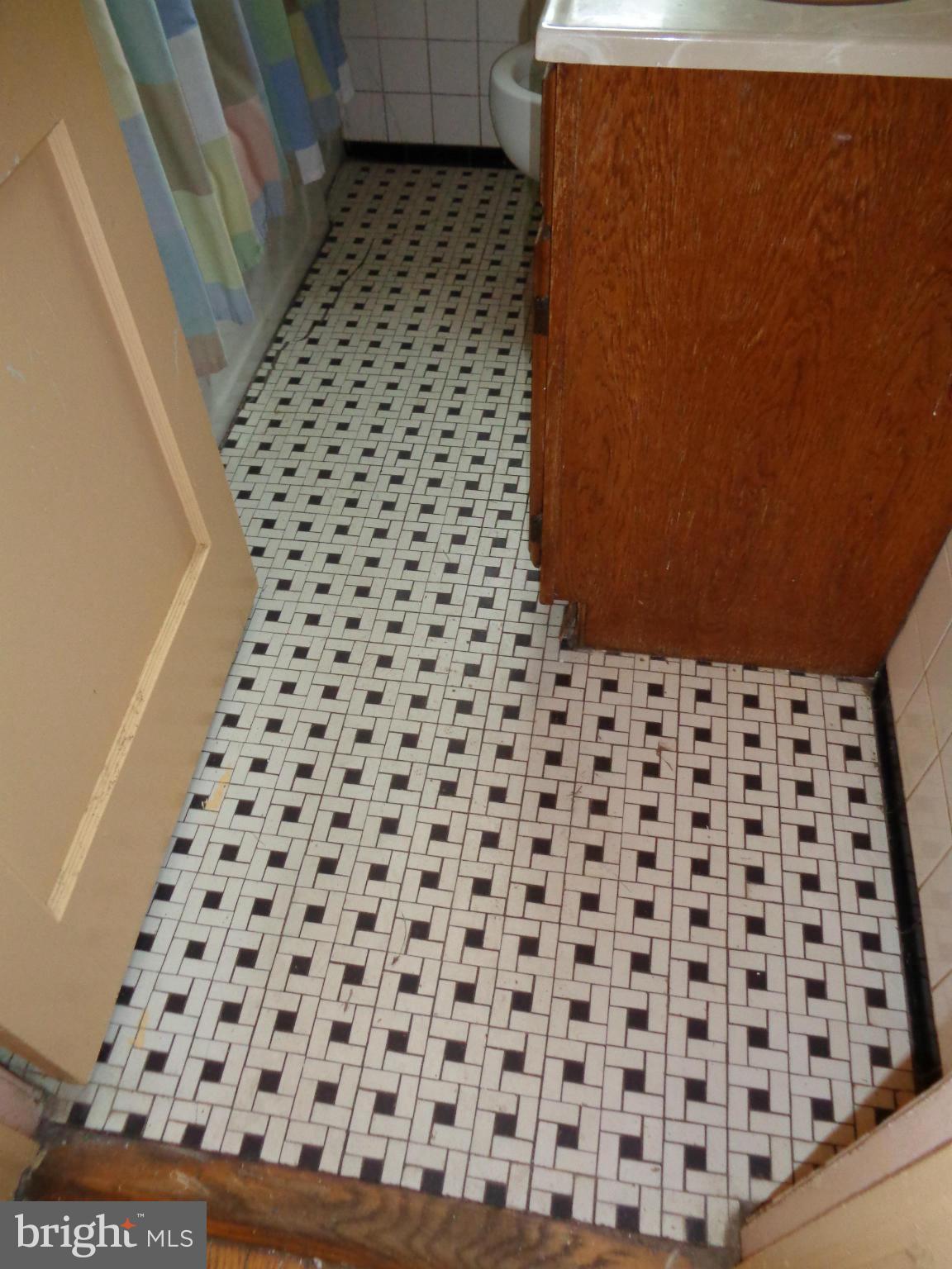 FRIENDLY FARMS - Residential