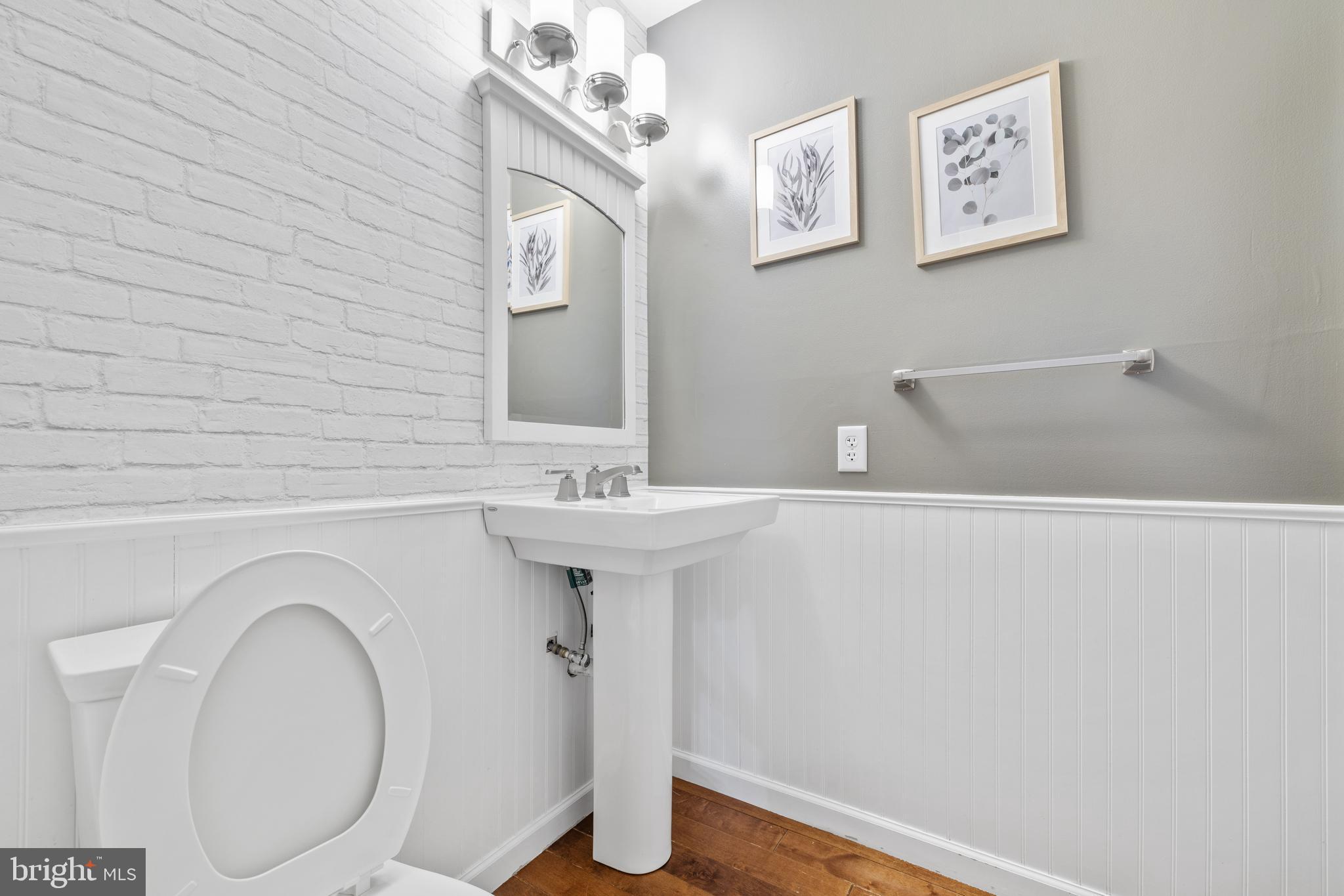 CHESTERFIELD - Residential Lease