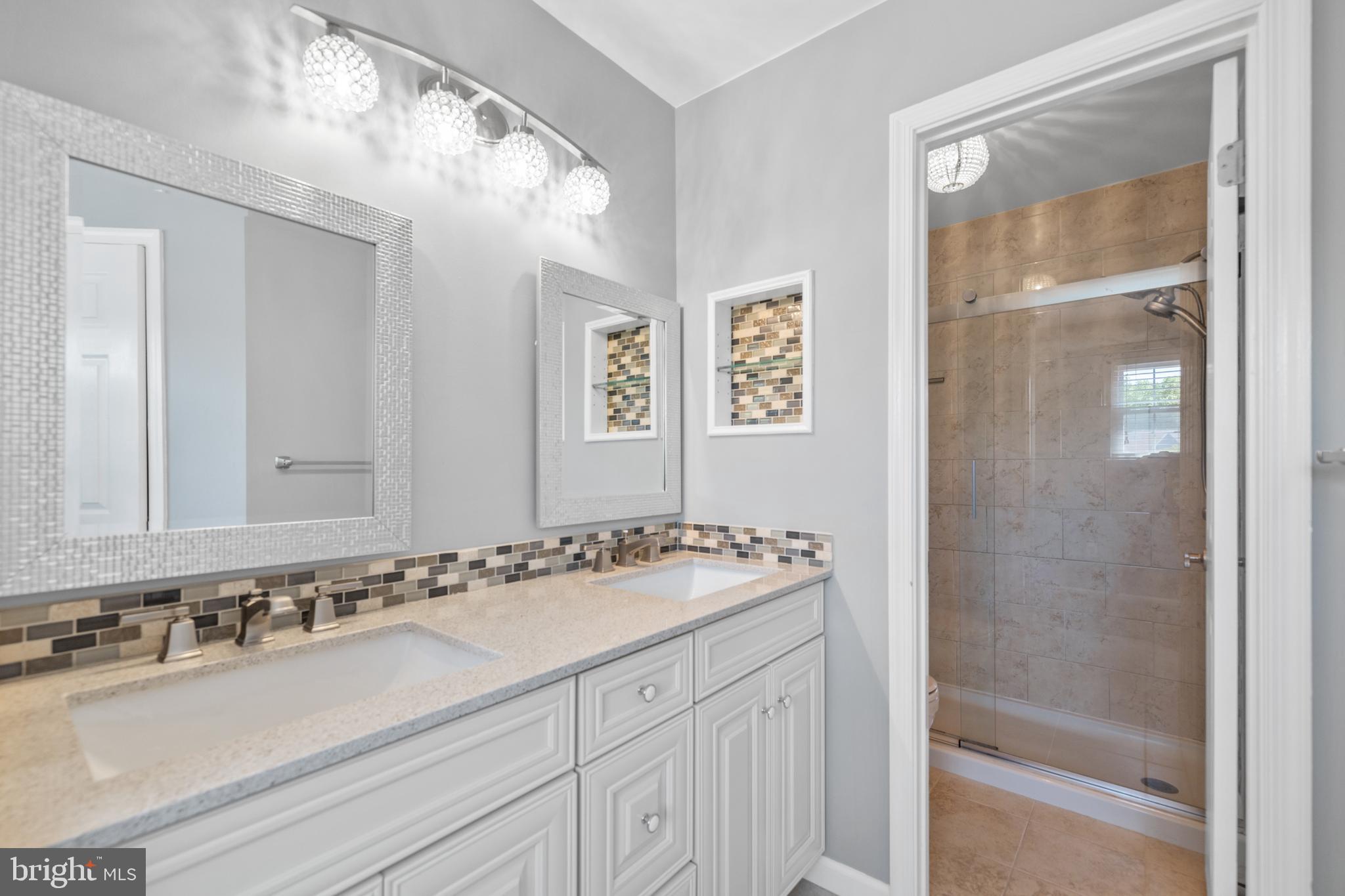 CHESTERFIELD - Residential Lease