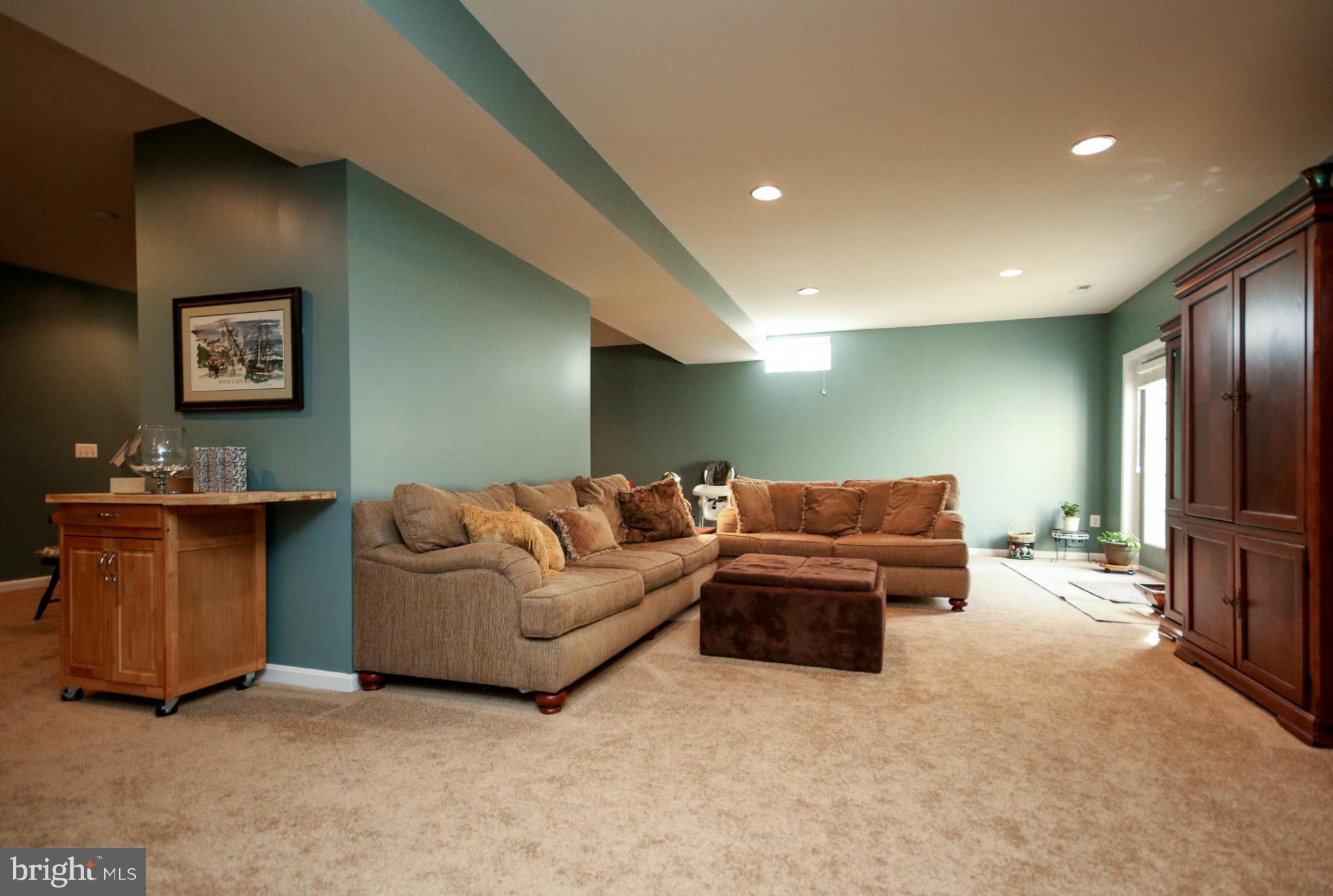 LEELAND STATION - Residential