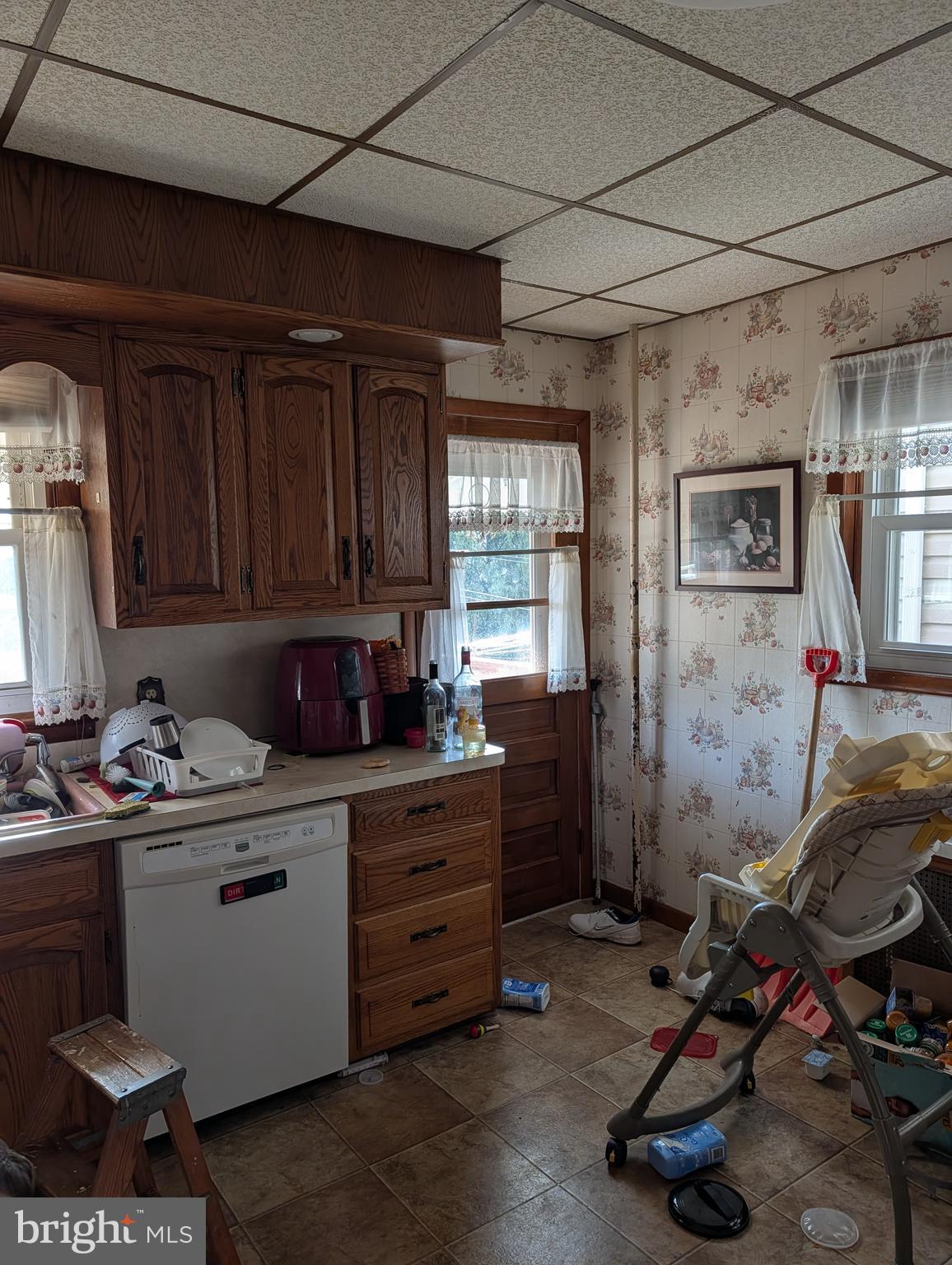 YORKVILLE - Residential