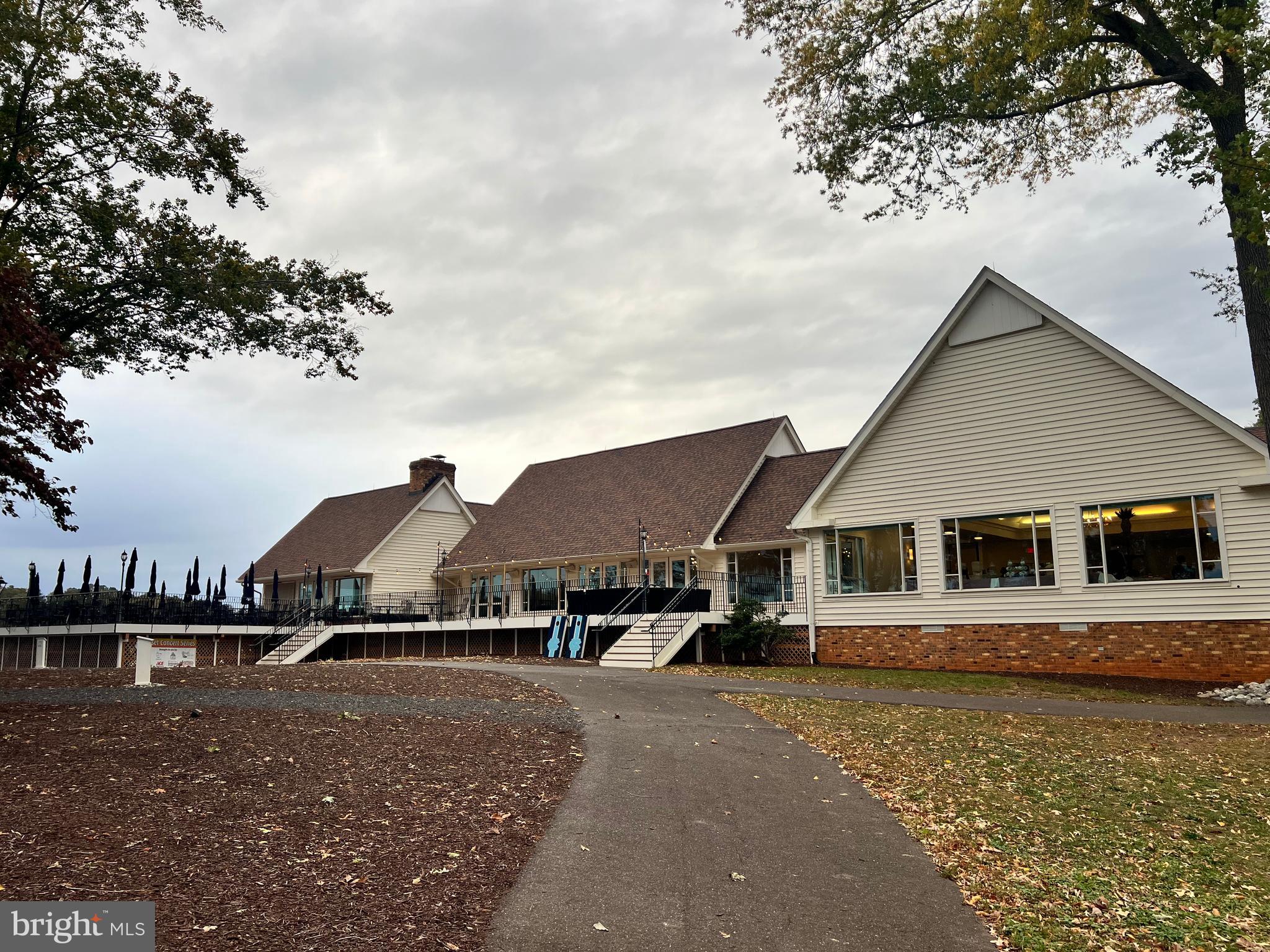 LAKE OF THE WOODS - Residential