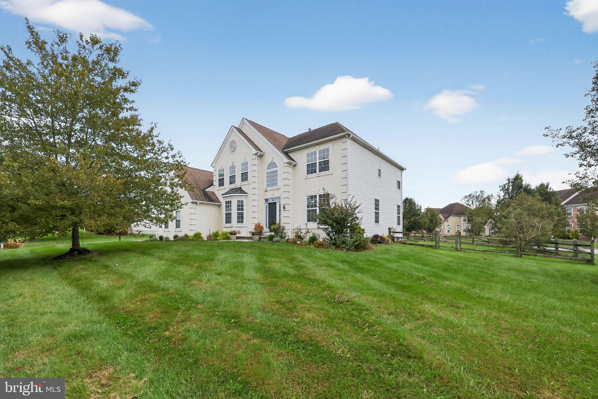 520 MYSTIC LANE