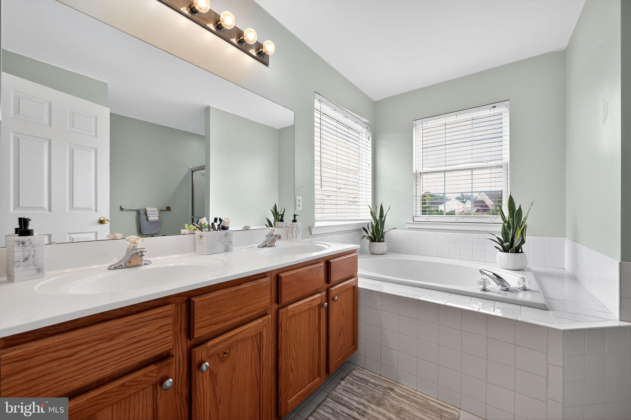 ELK CREEK FARM - Residential