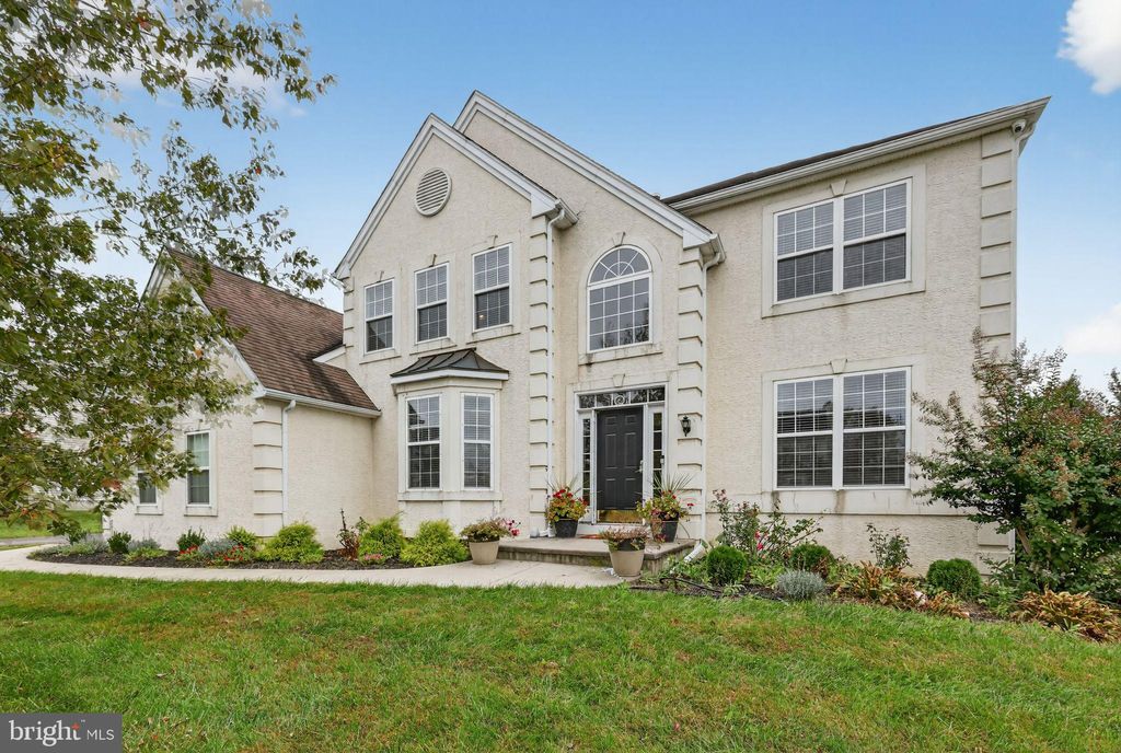 Photo of 520 Mystic Lane, WEST GROVE, PA 19390 (MLS # PACT2111484)