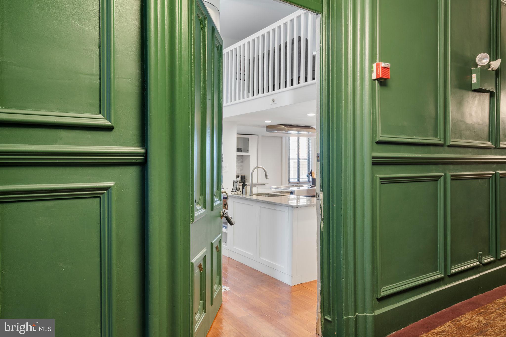 WASHINGTON SQ WEST - Residential