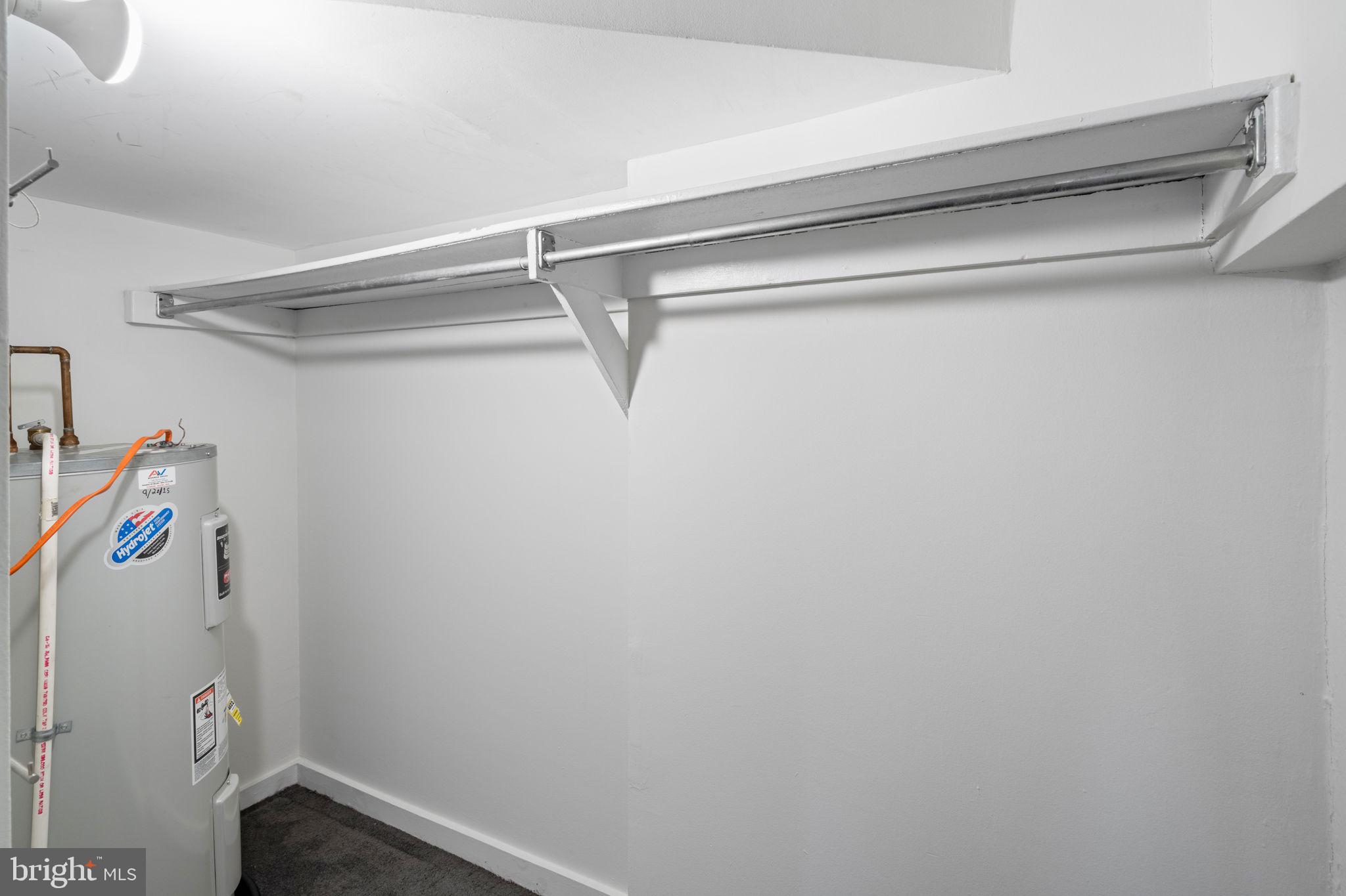 WASHINGTON SQ WEST - Residential