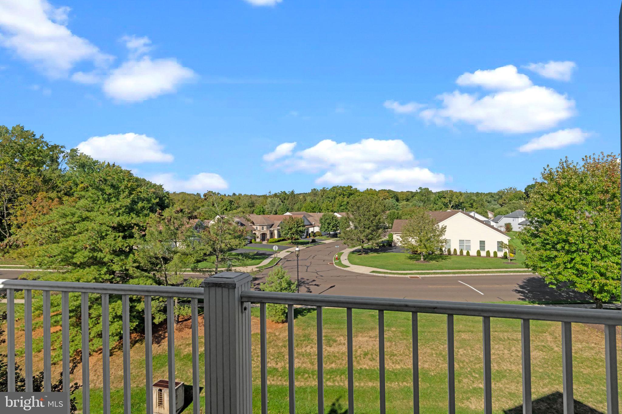 2307 KNOX COURT 2307