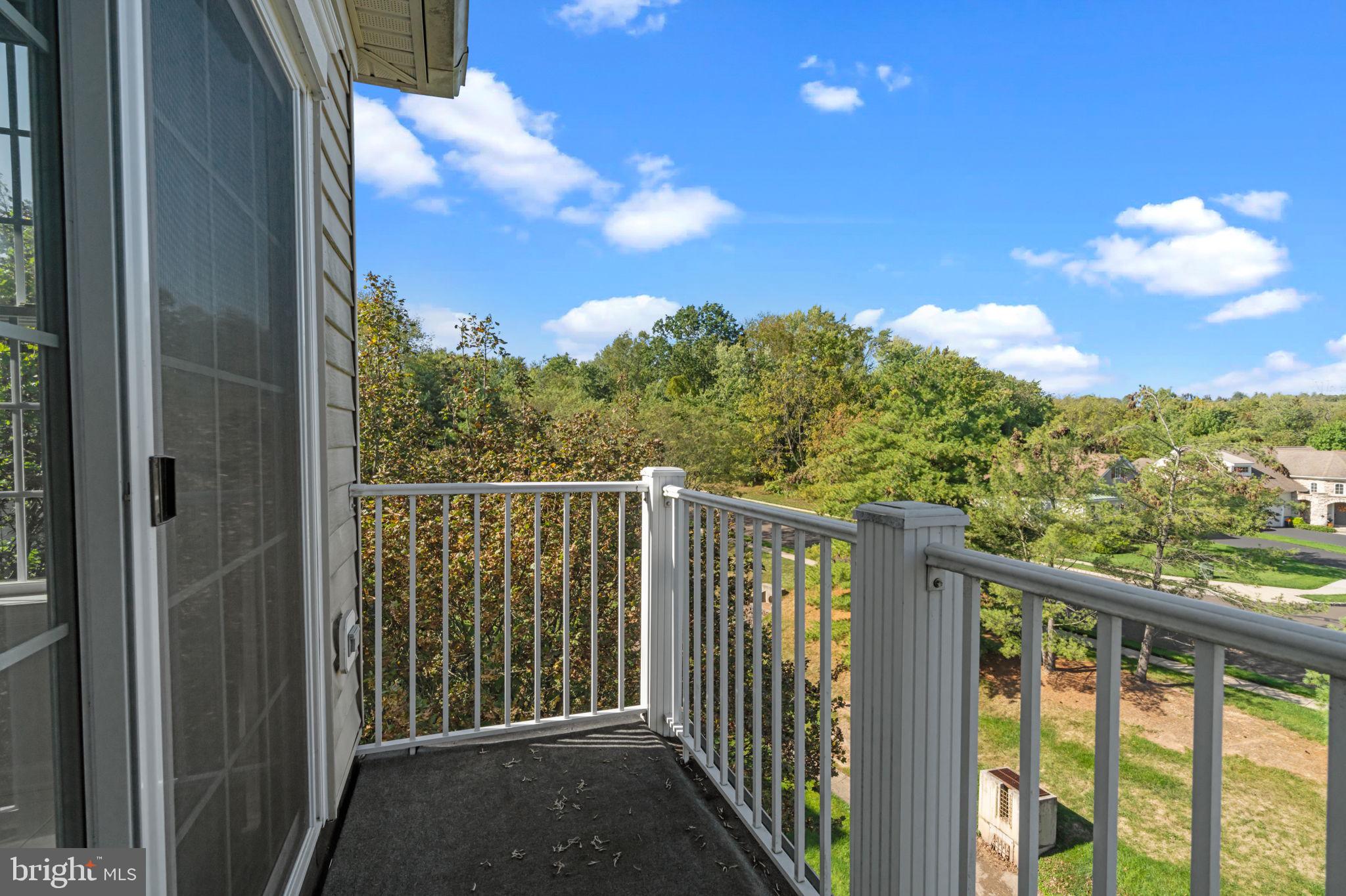 2307 KNOX COURT 2307