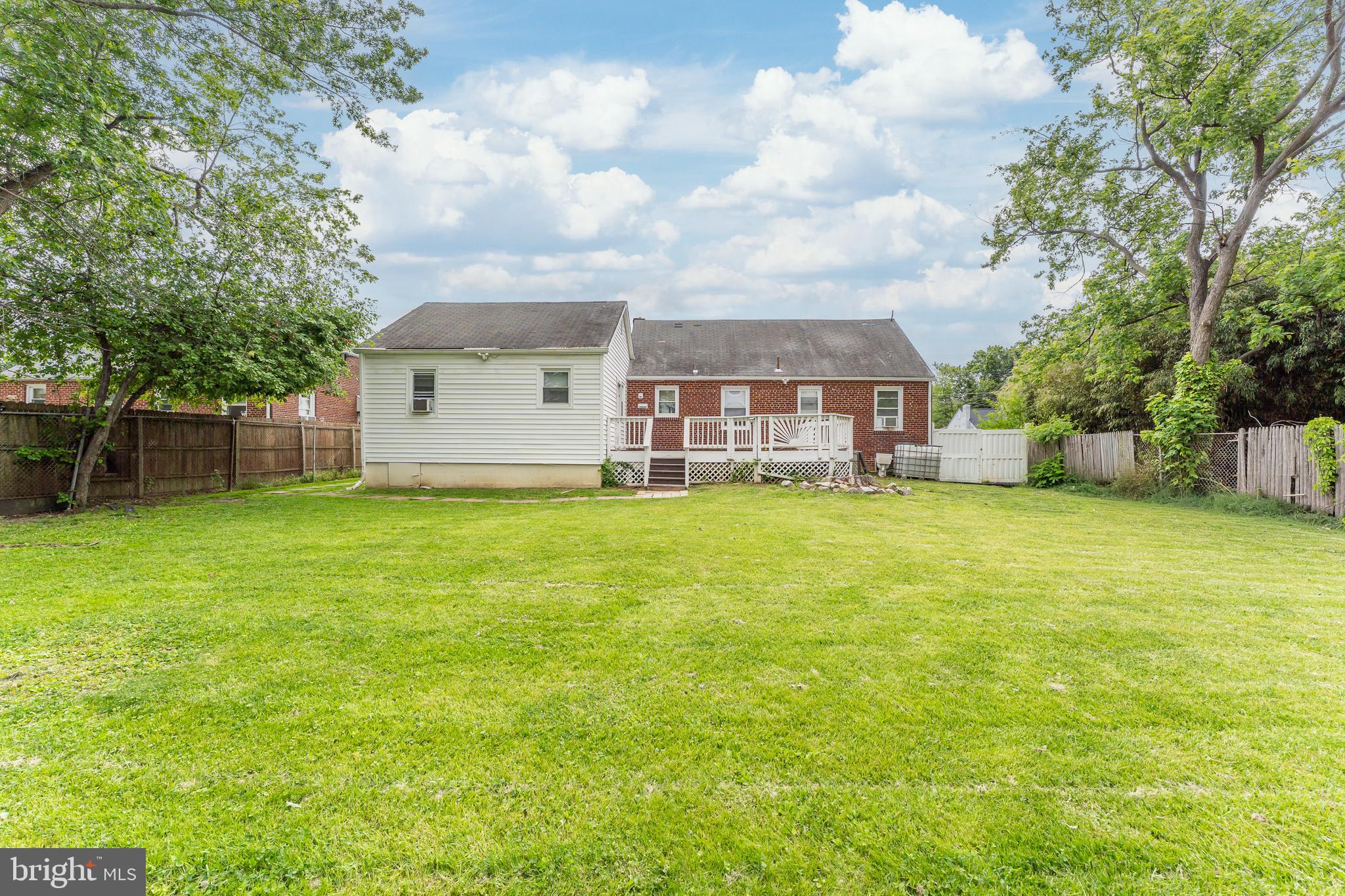 OLE LONGFIELD - Residential