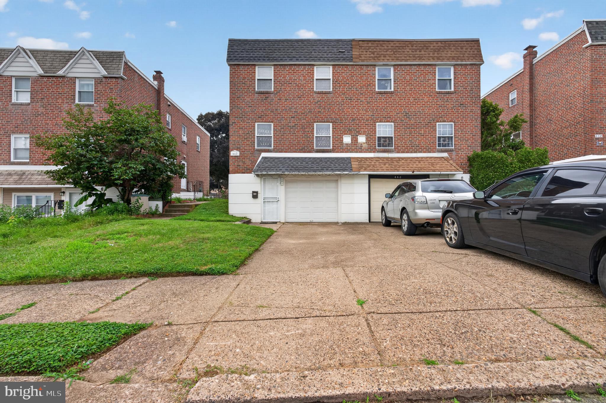 662 LAWLER STREET