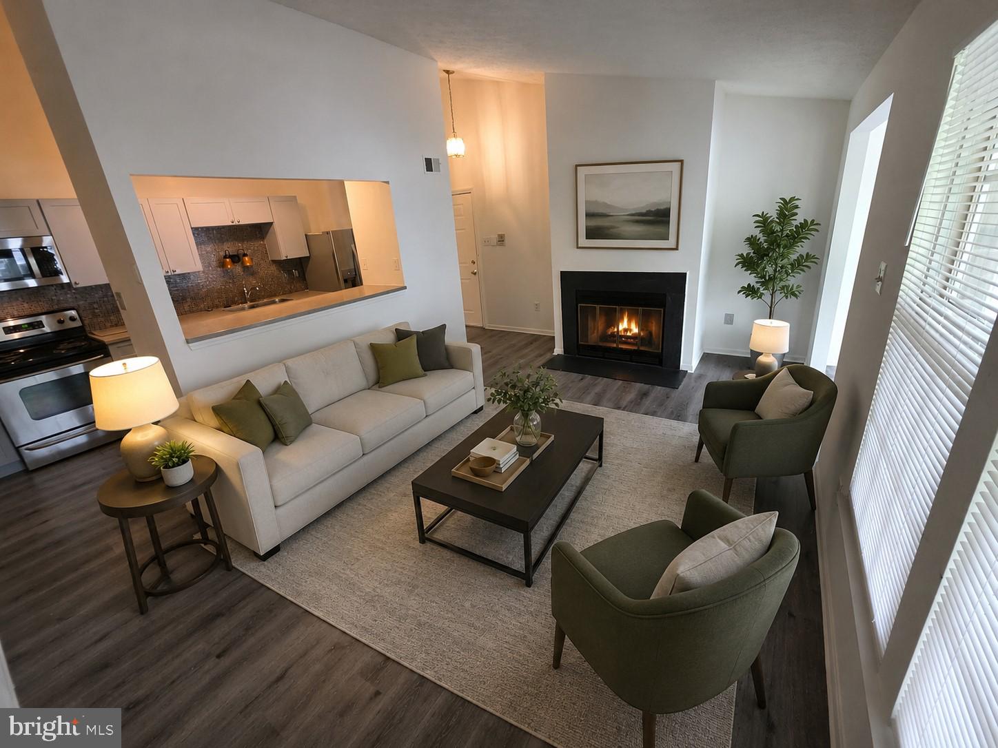 WOODRIDGE MANOR - Residential