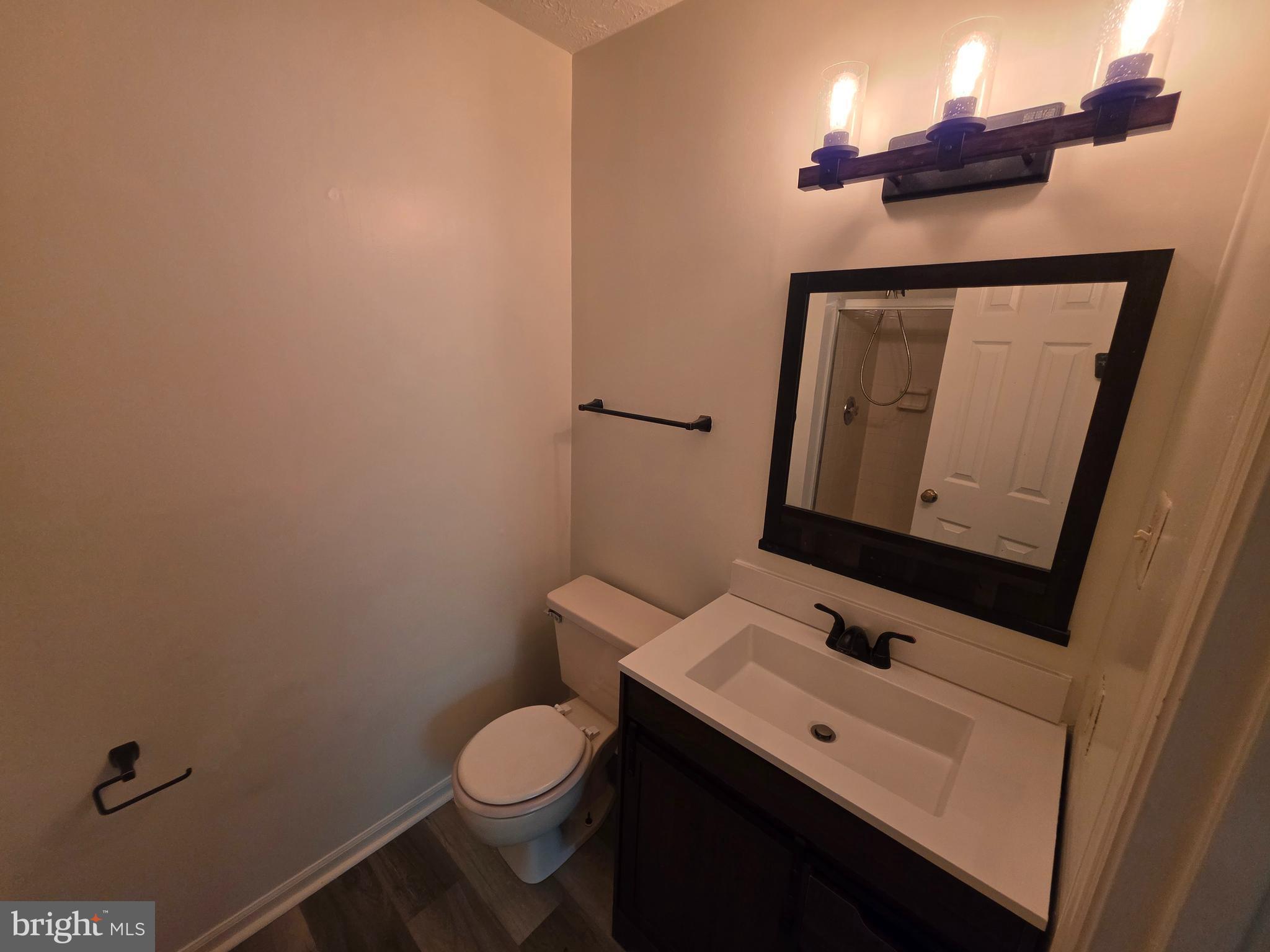 WOODRIDGE MANOR - Residential
