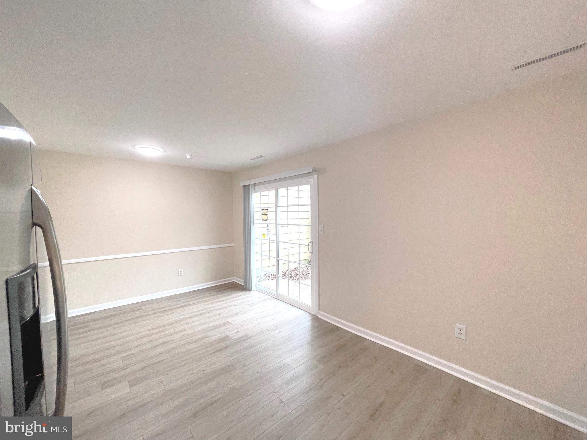 COLONY SQUARE - Residential Lease