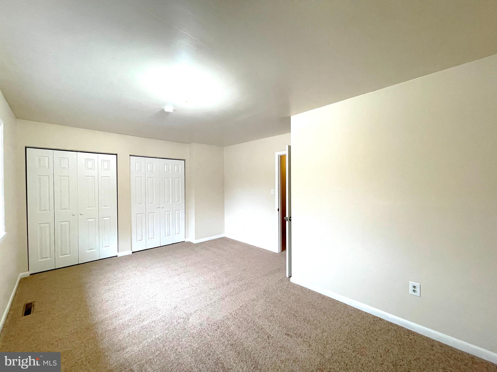 COLONY SQUARE - Residential Lease