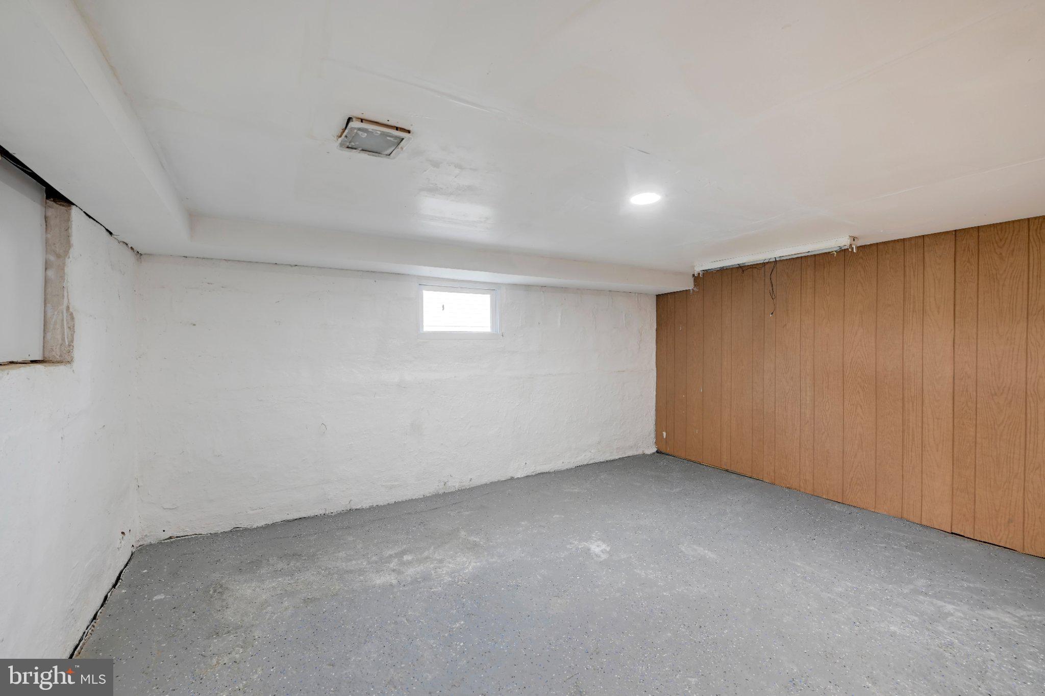 GWYNN OAK - Residential