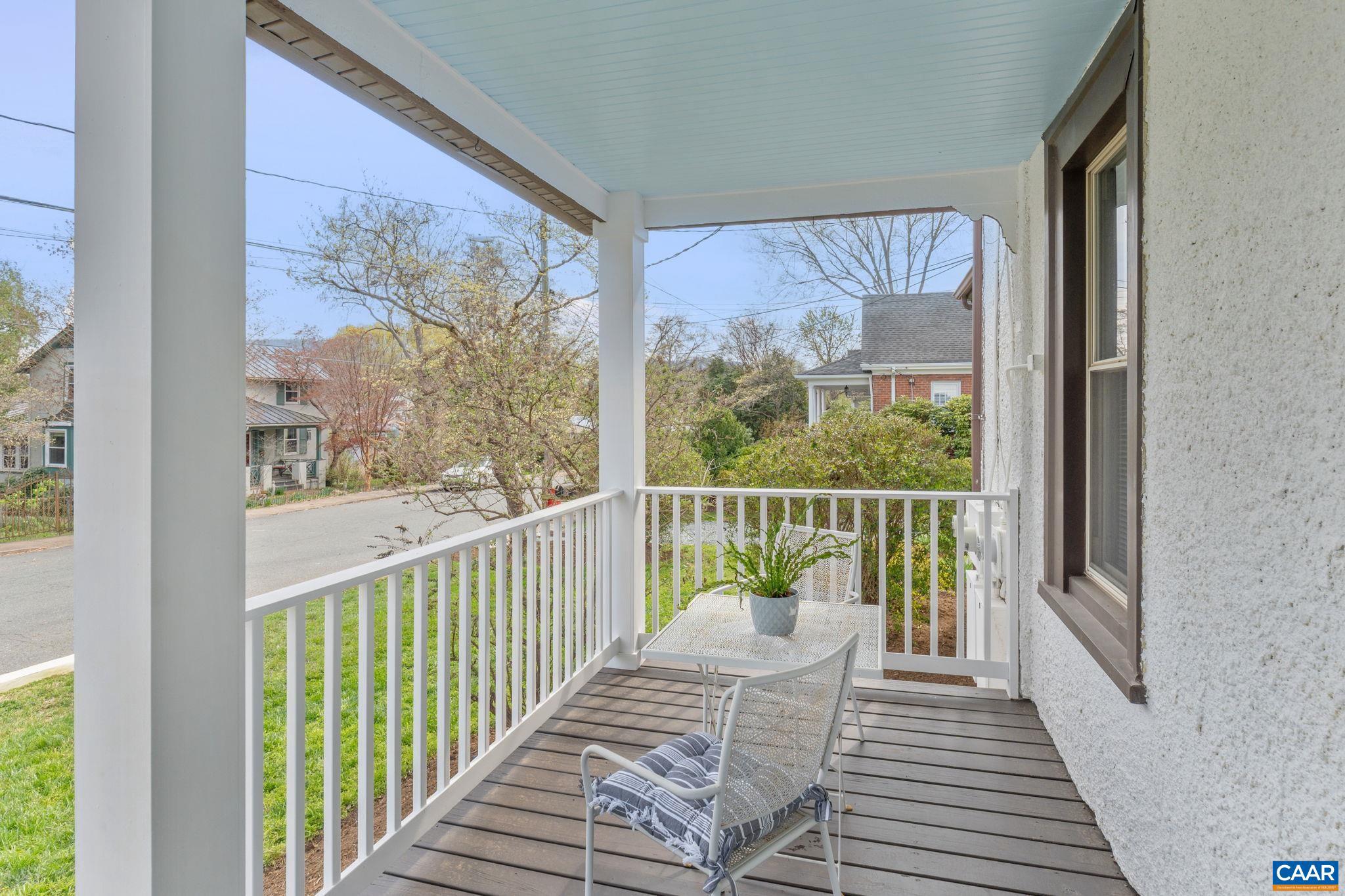 BELMONT - Residential