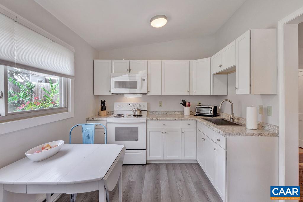 BELMONT - Residential