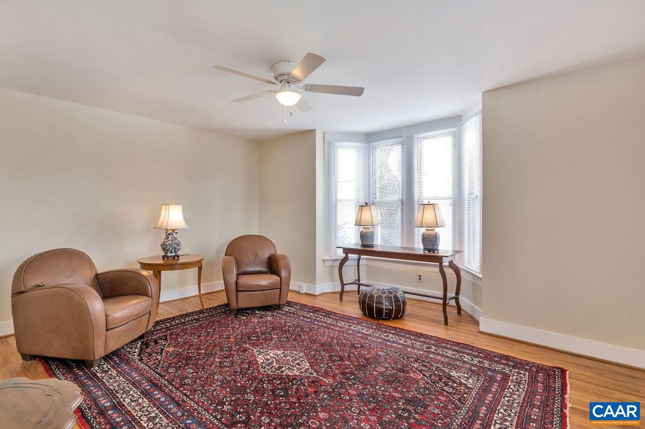 BELMONT - Residential