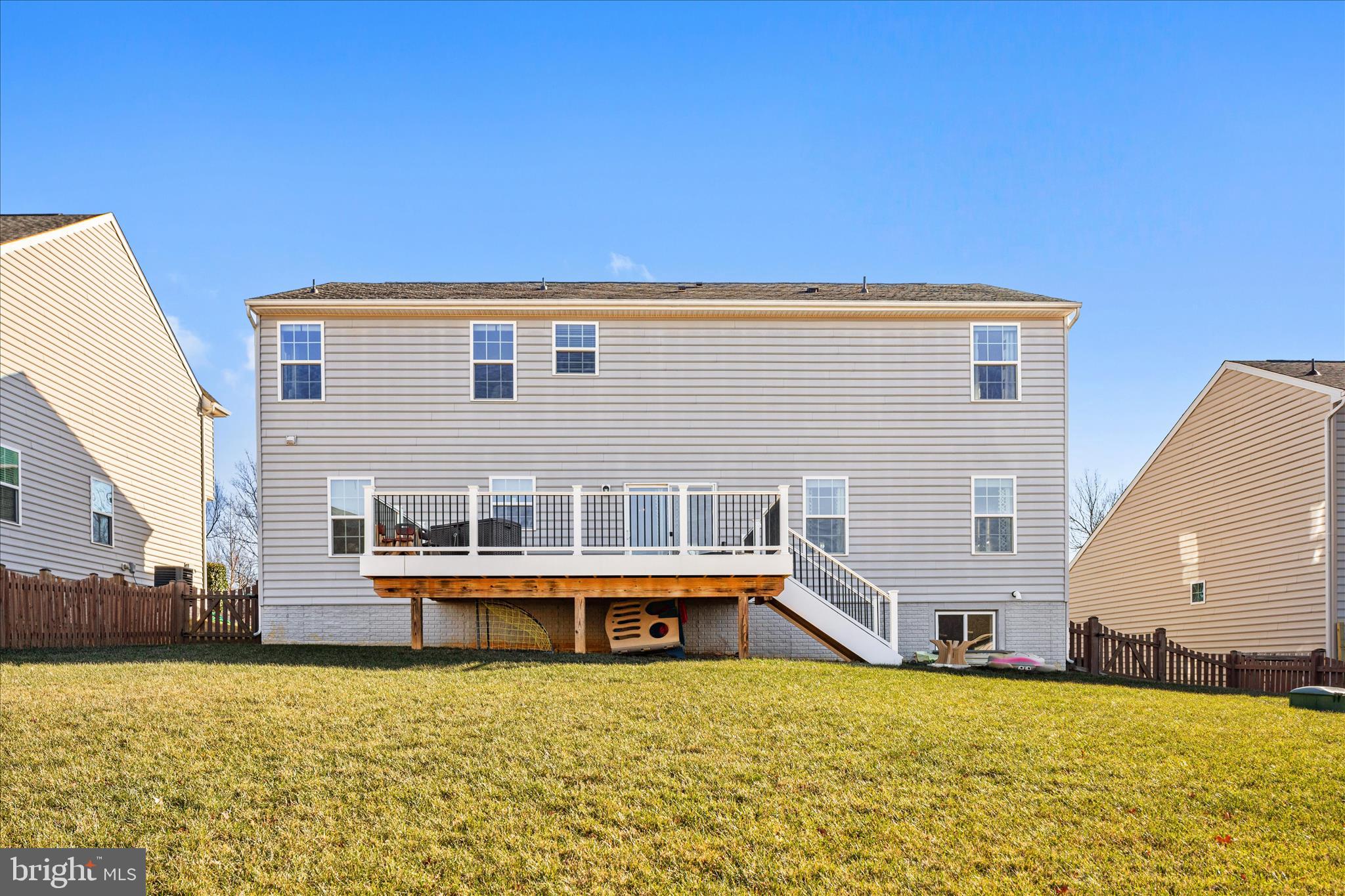 LOVETTSVILLE TOWN CENTER - Residential