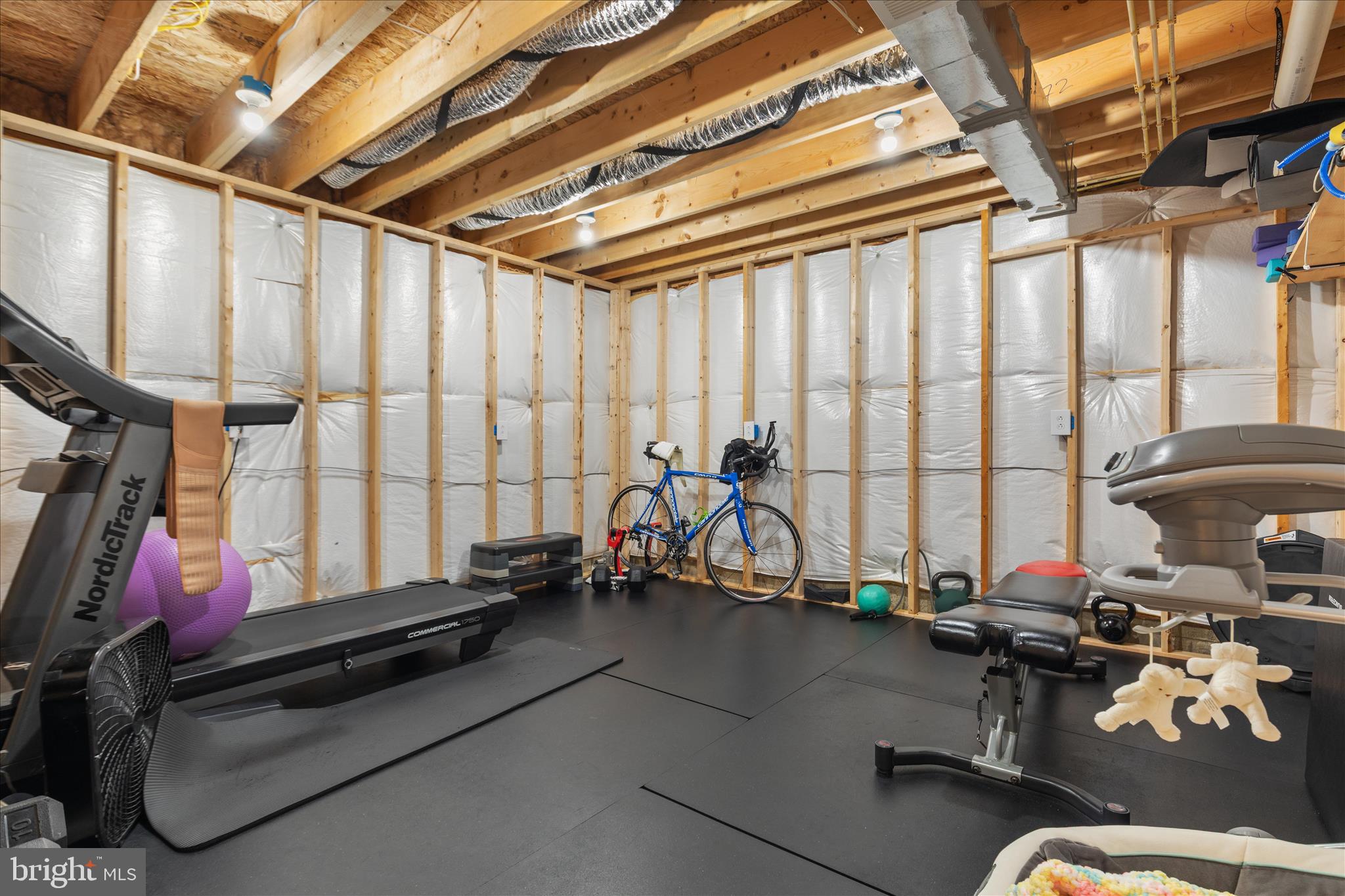 LOVETTSVILLE TOWN CENTER - Residential