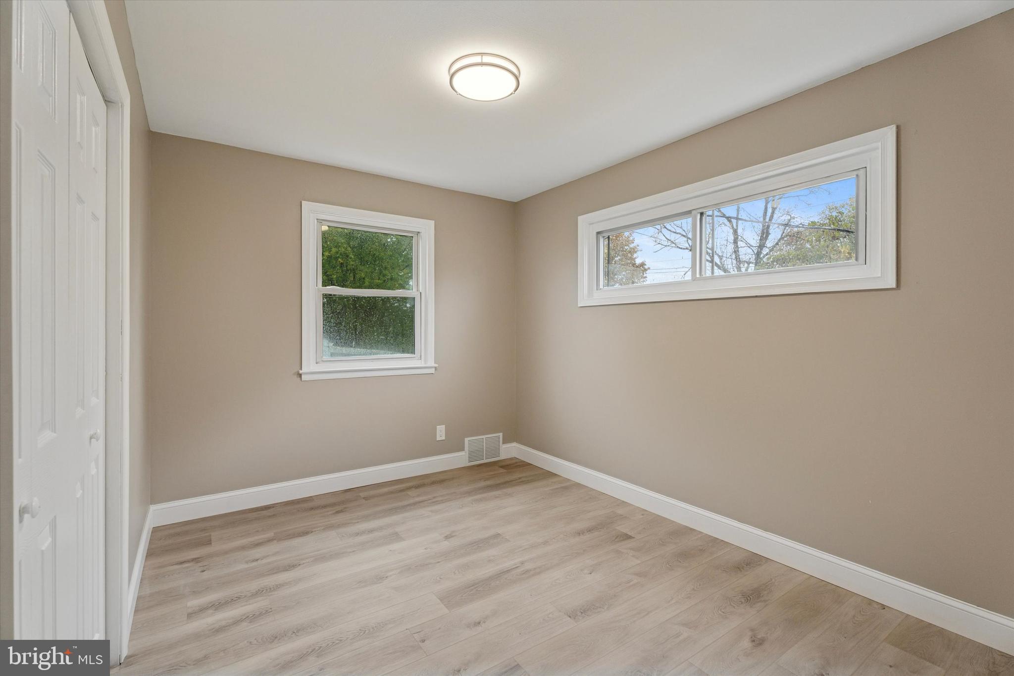 THE SUMMIT - Residential