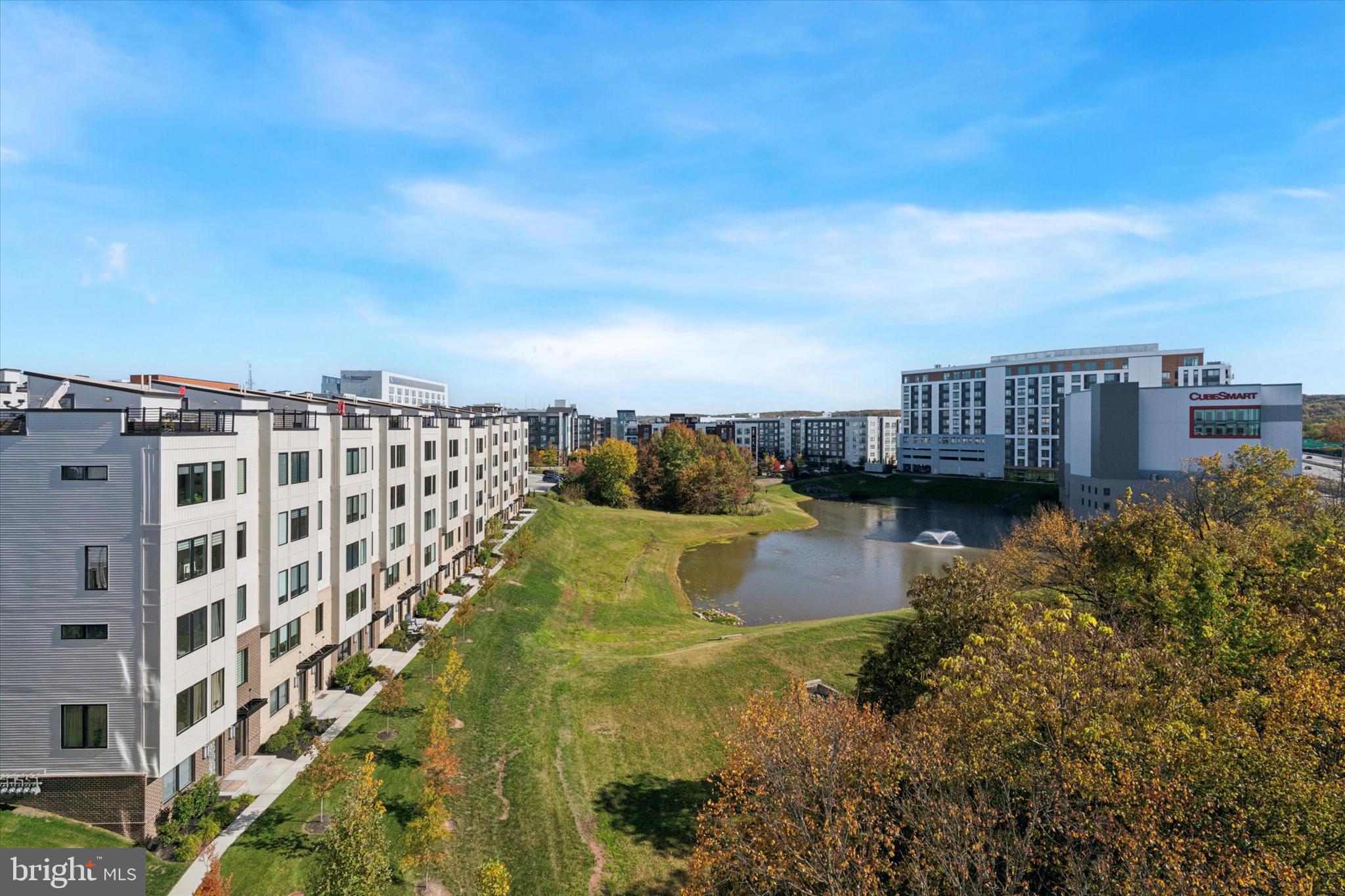 OVERLOOK AT TOWN CENTER - Residential