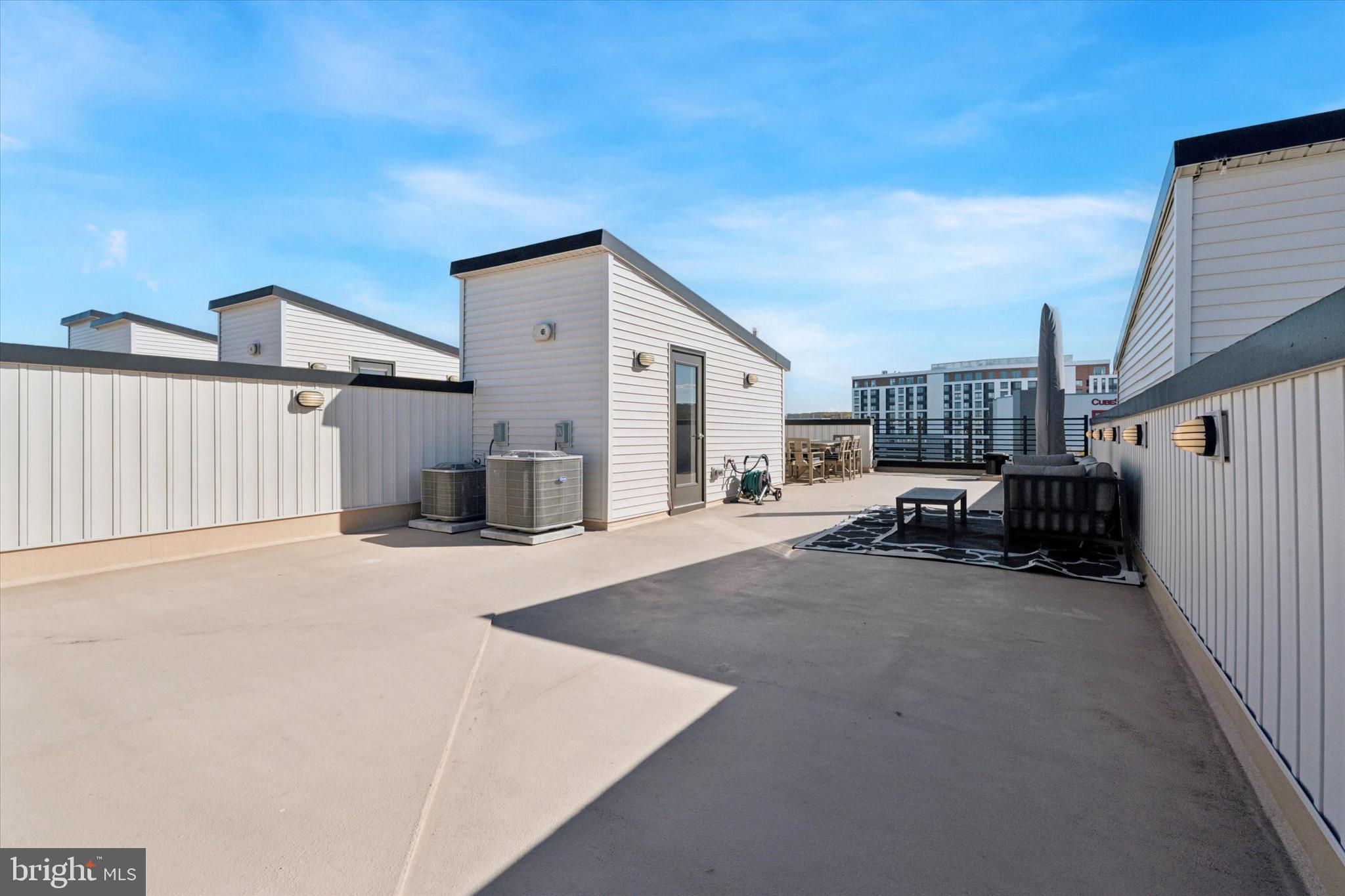 OVERLOOK AT TOWN CENTER - Residential