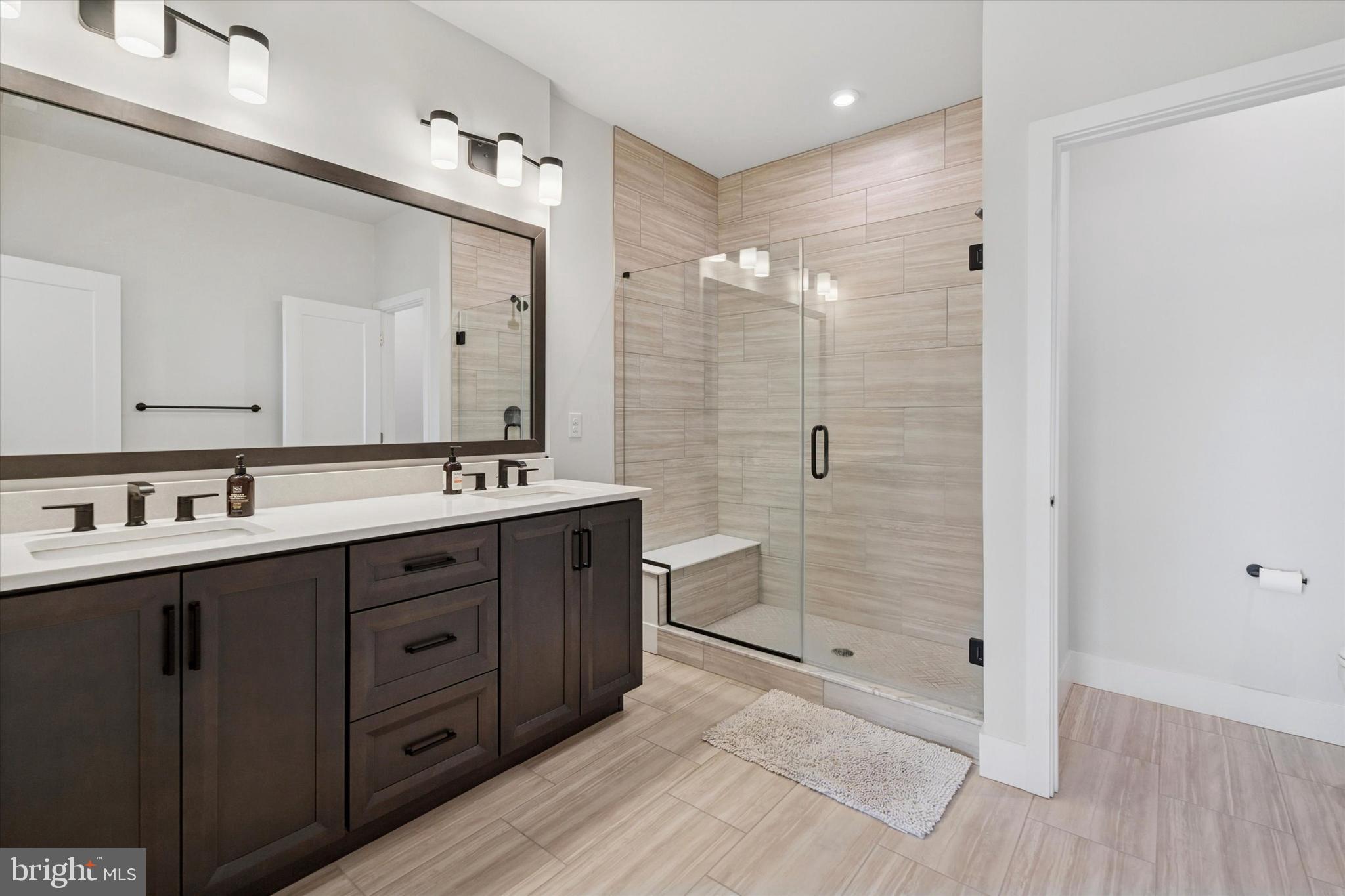 OVERLOOK AT TOWN CENTER - Residential