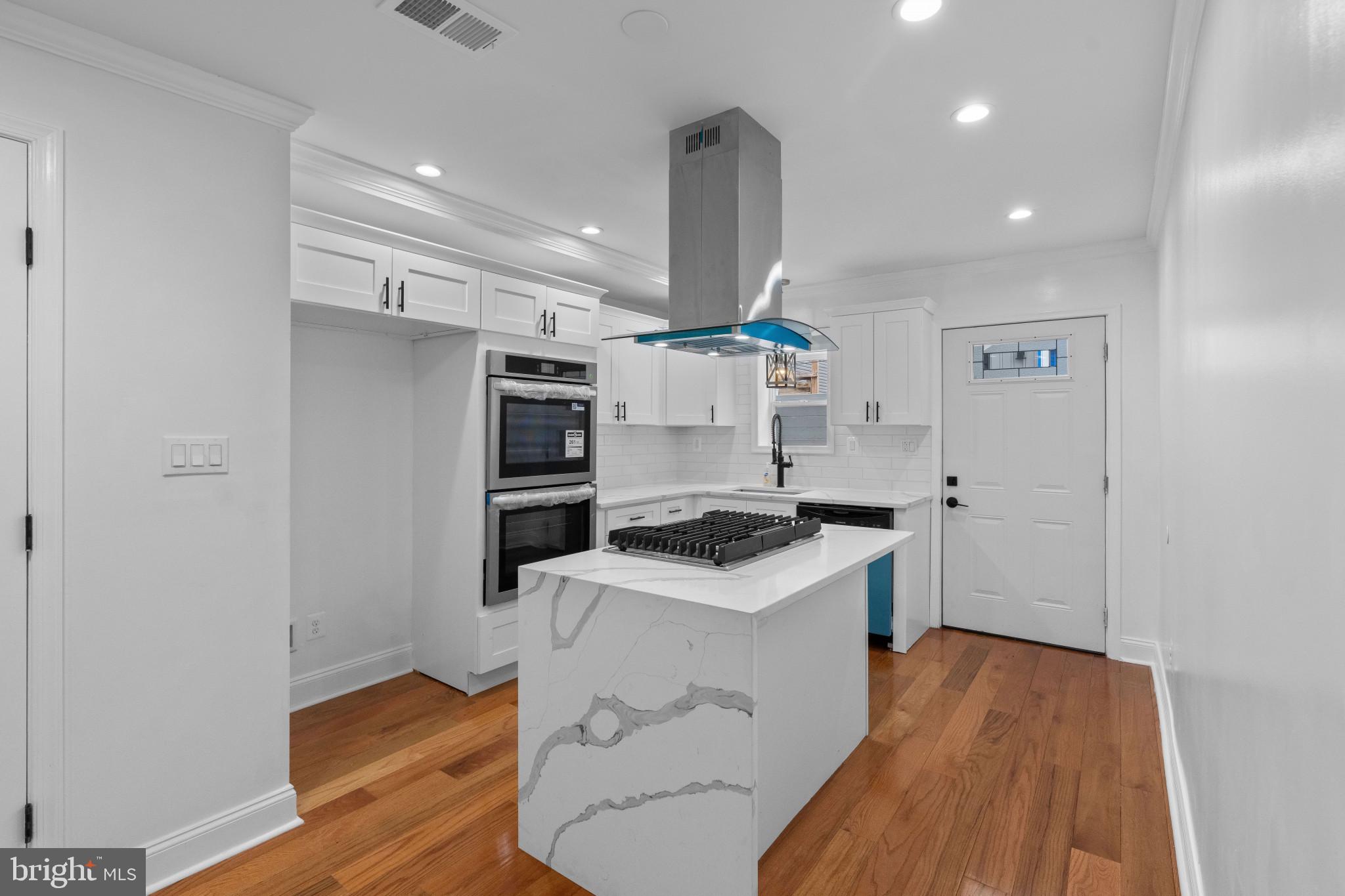 PHILADELPHIA (SOUTH) - Residential