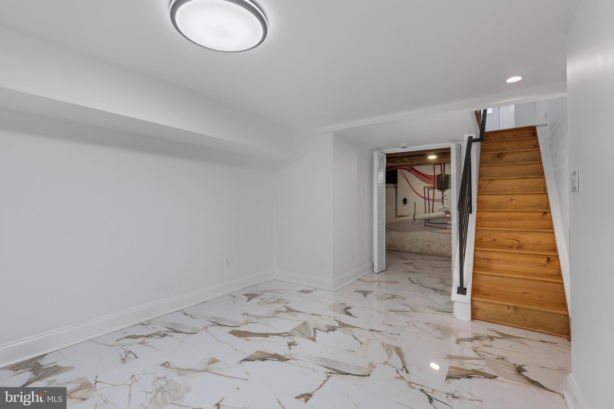 PHILADELPHIA (SOUTH) - Residential