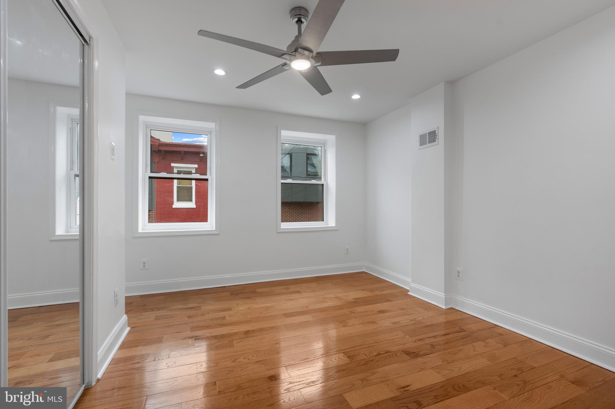 PHILADELPHIA (SOUTH) - Residential