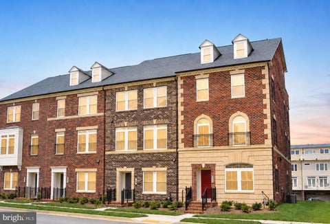 Townhouse For Rent - 3605 Katherine Way<br/> Frederick County, FREDERICK, MD 21704