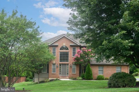 1903 KENDALE PLACE LANCASTER PA 17601