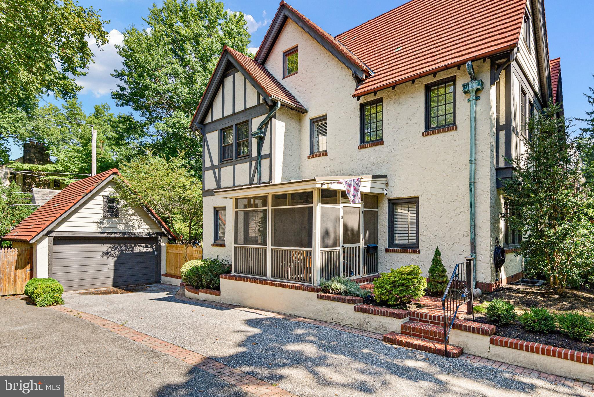 719 NOTTINGHAM ROAD