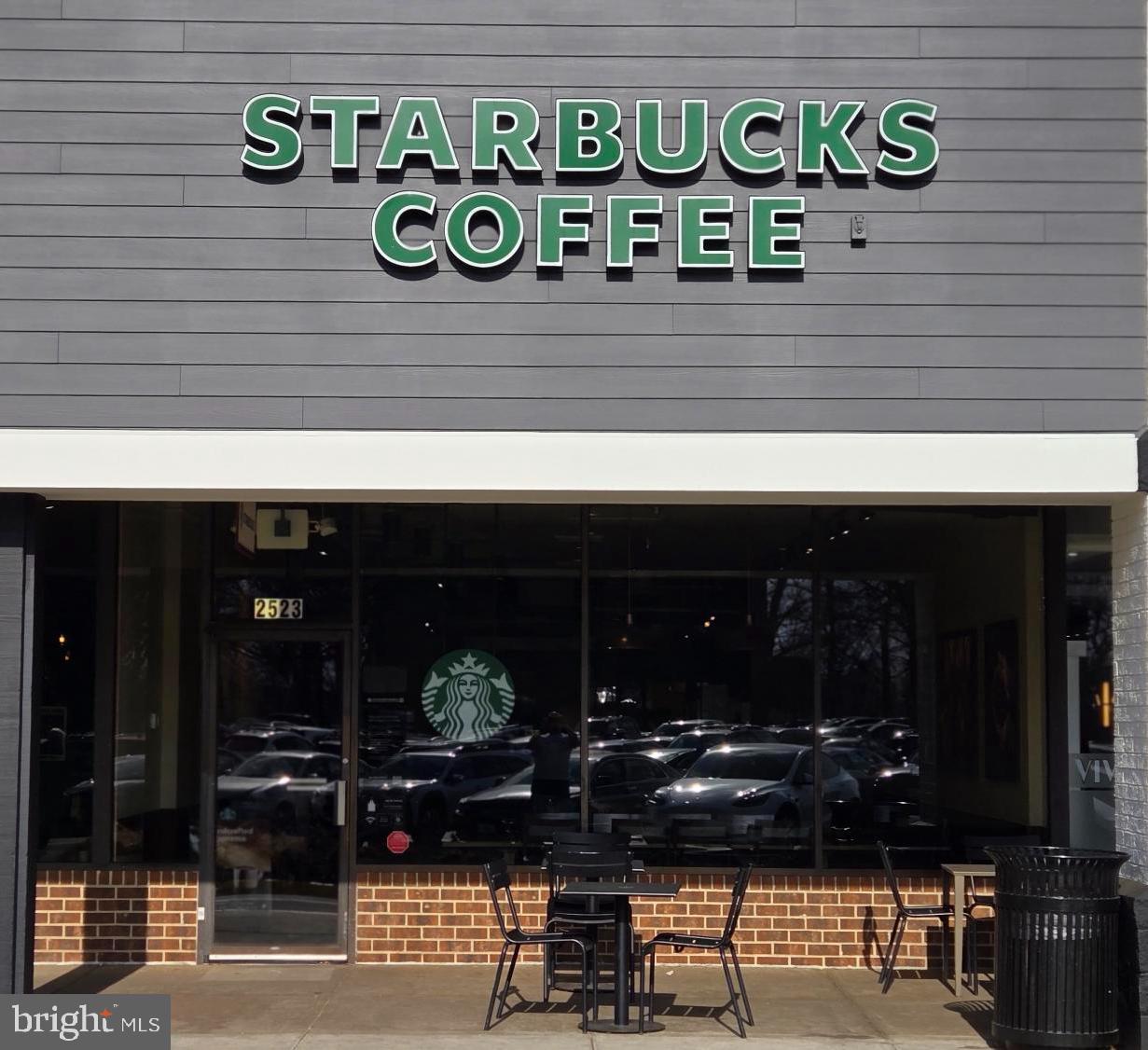 FOX MILL ESTATES - Residential