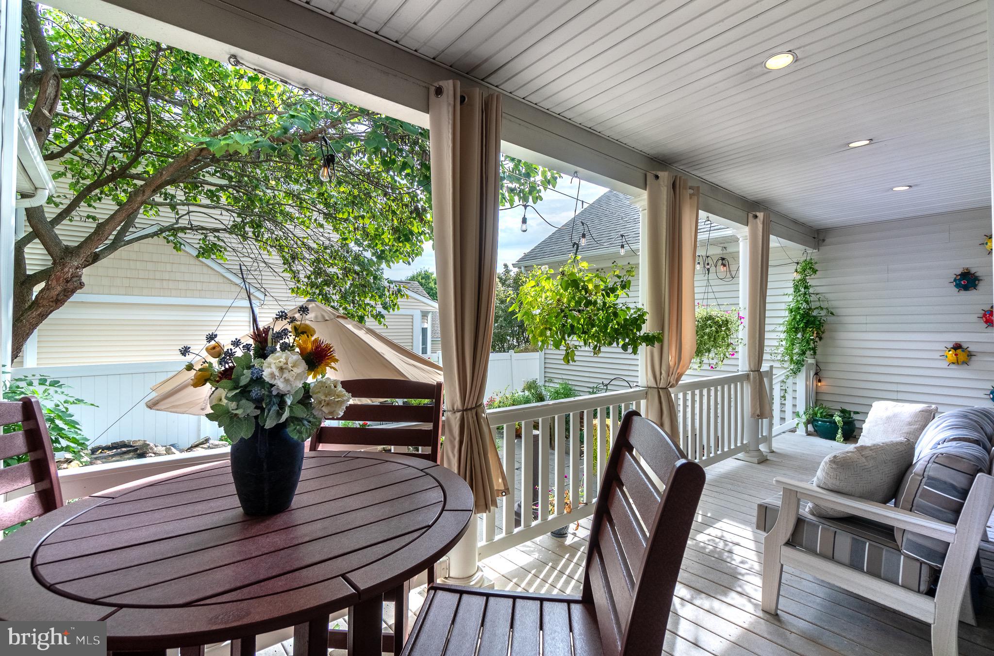 509 FERNCASTLE DRIVE