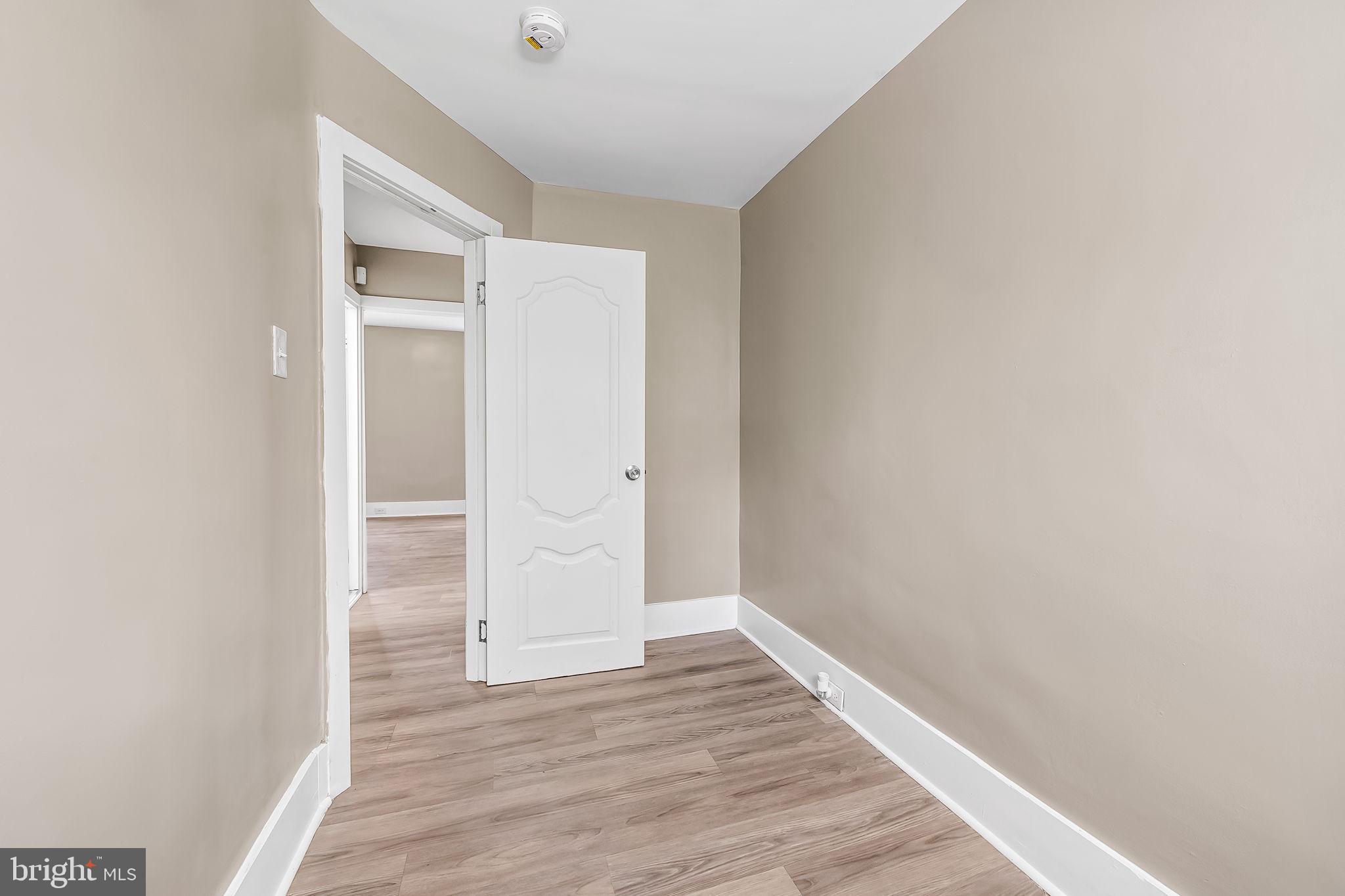 FOUR BY FOUR - Residential