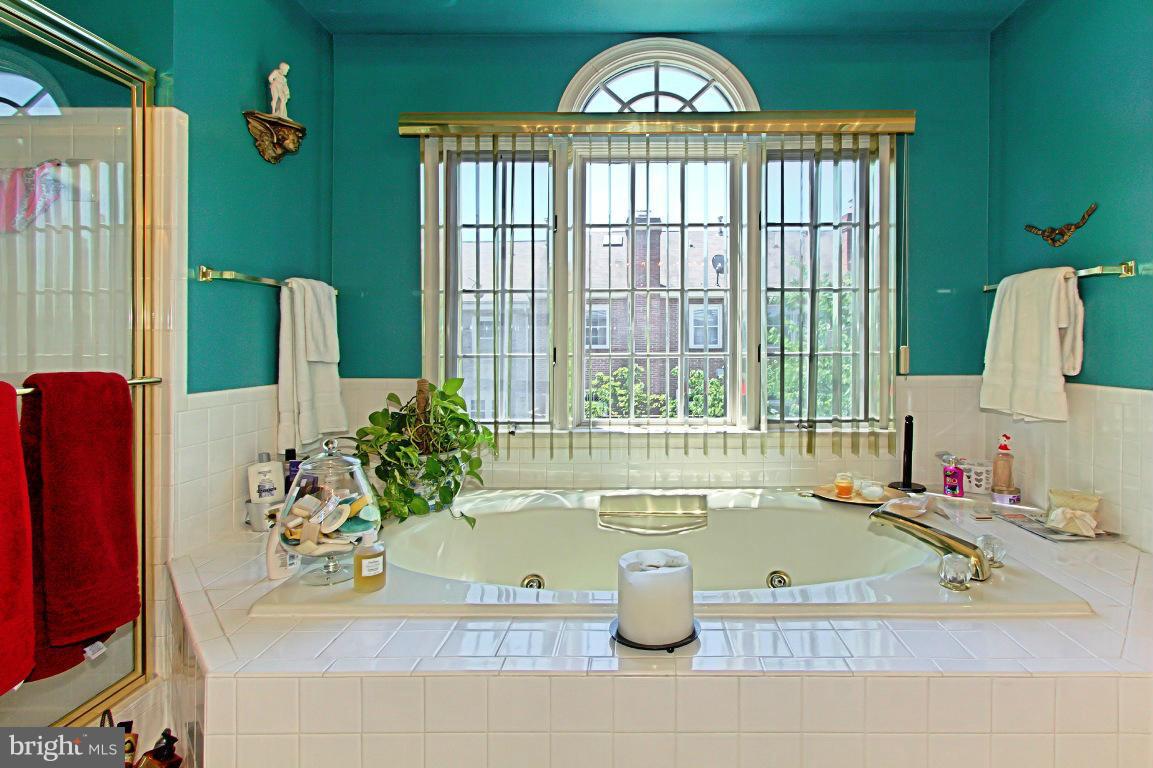 POTTERS GLEN - Residential