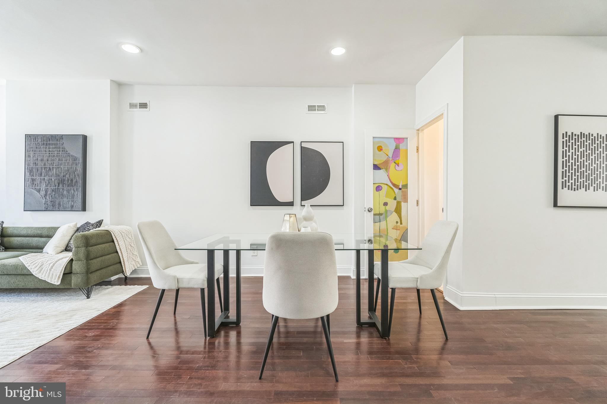 POINT BREEZE - Residential