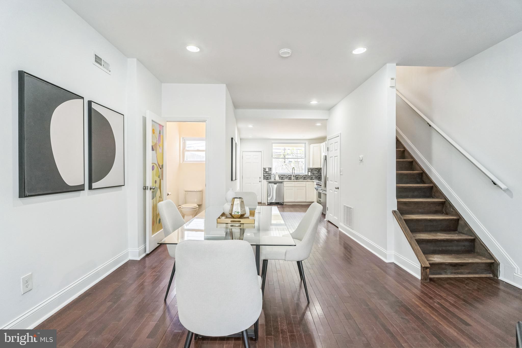 POINT BREEZE - Residential