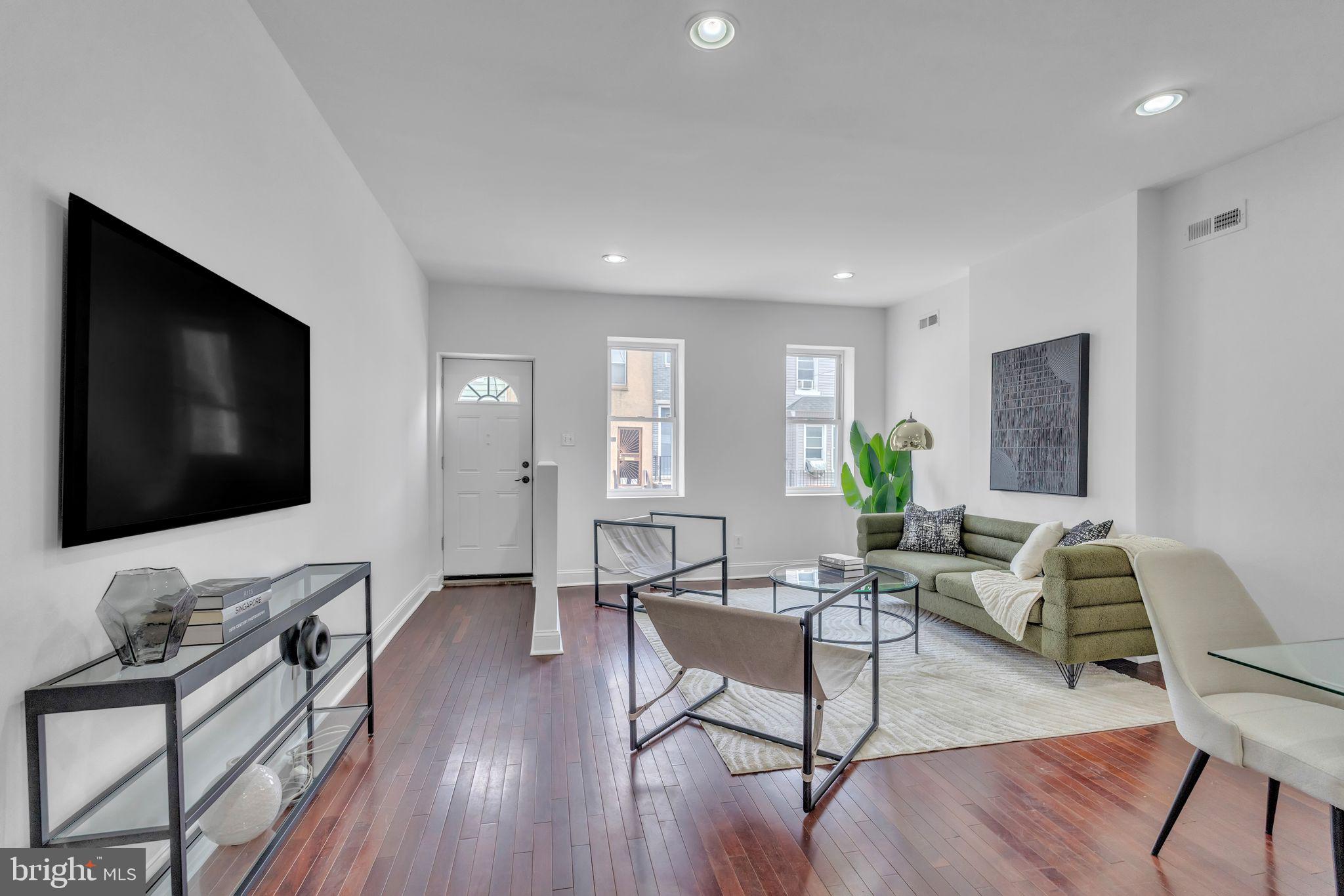 POINT BREEZE - Residential