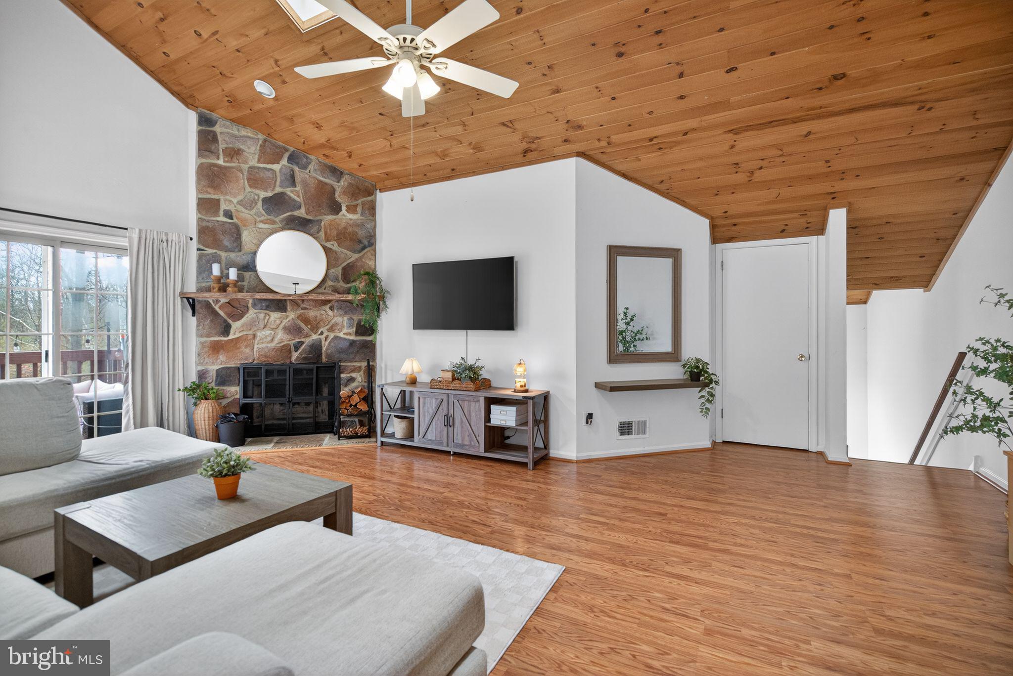 LINDENFIELD - Residential