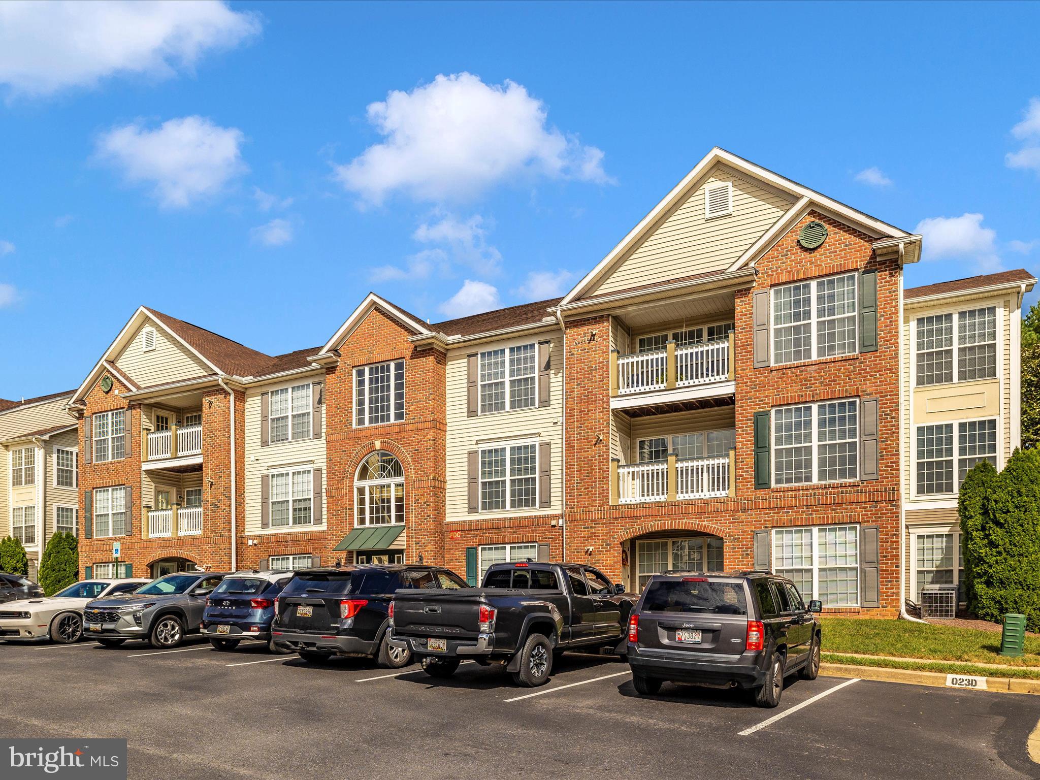 RIDGEVIEW - Residential