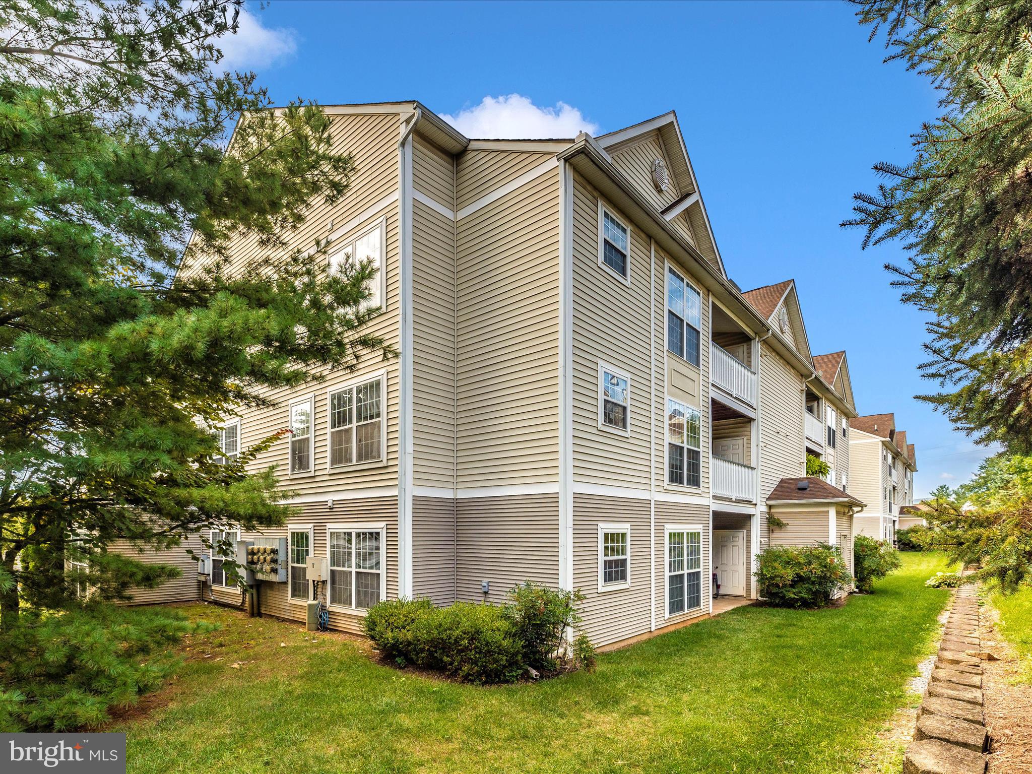 RIDGEVIEW - Residential