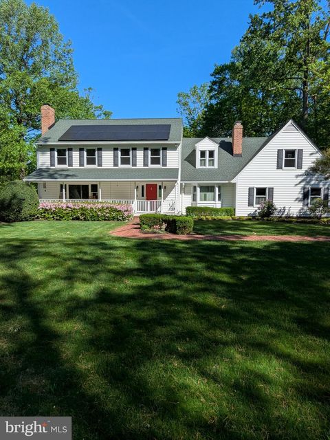6150 SAINTS HILL LANE BROAD RUN VA 20137