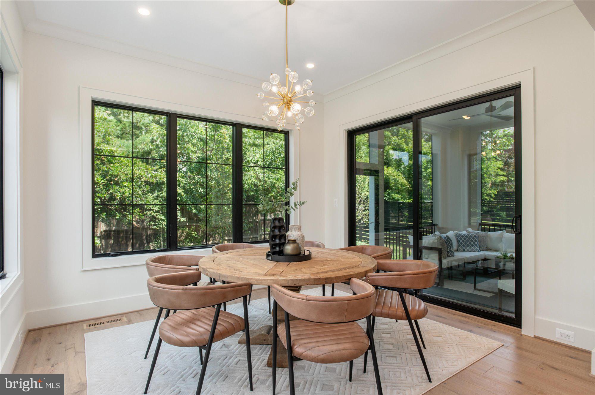 LYON PARK - Residential