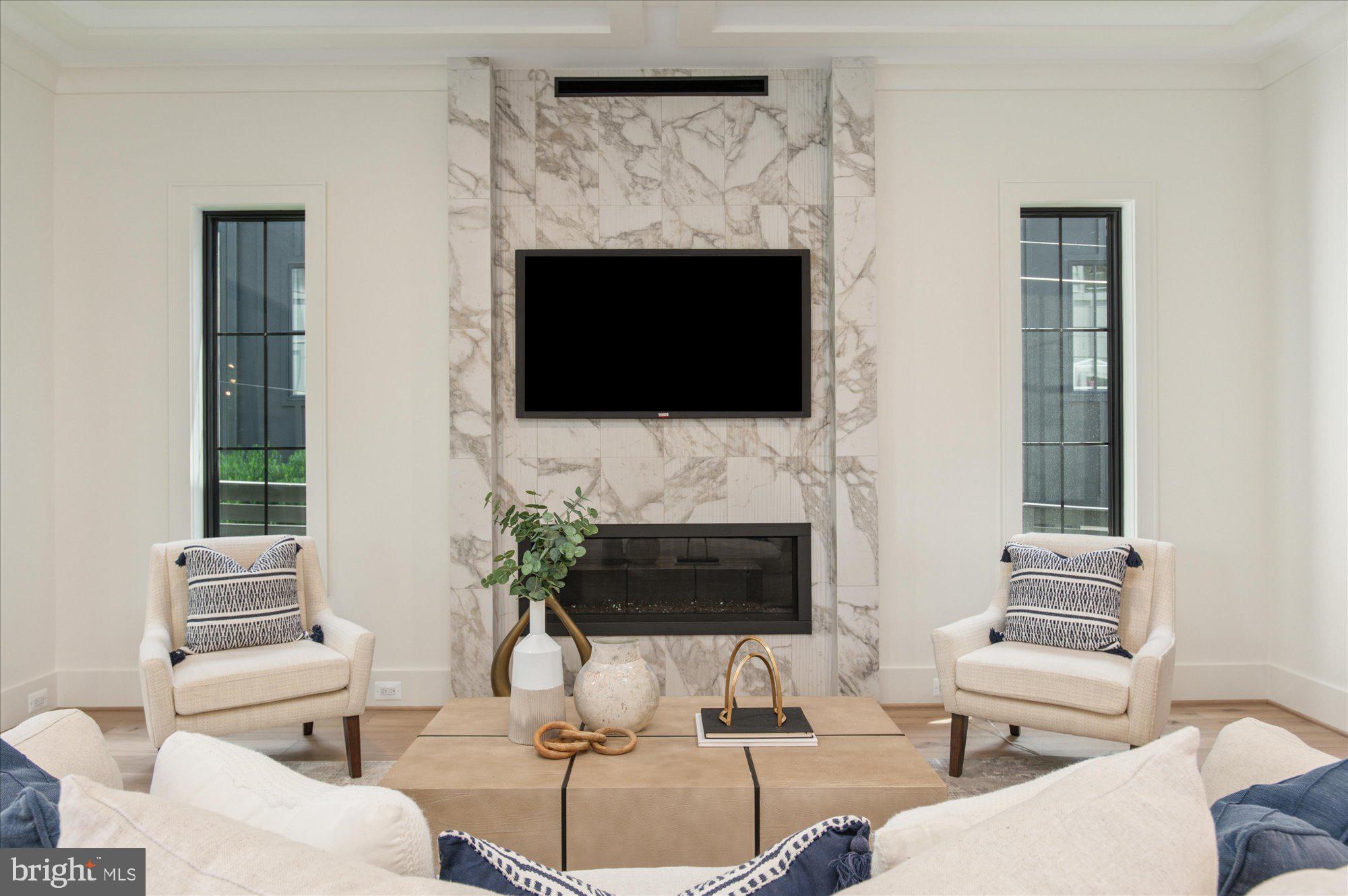 LYON PARK - Residential