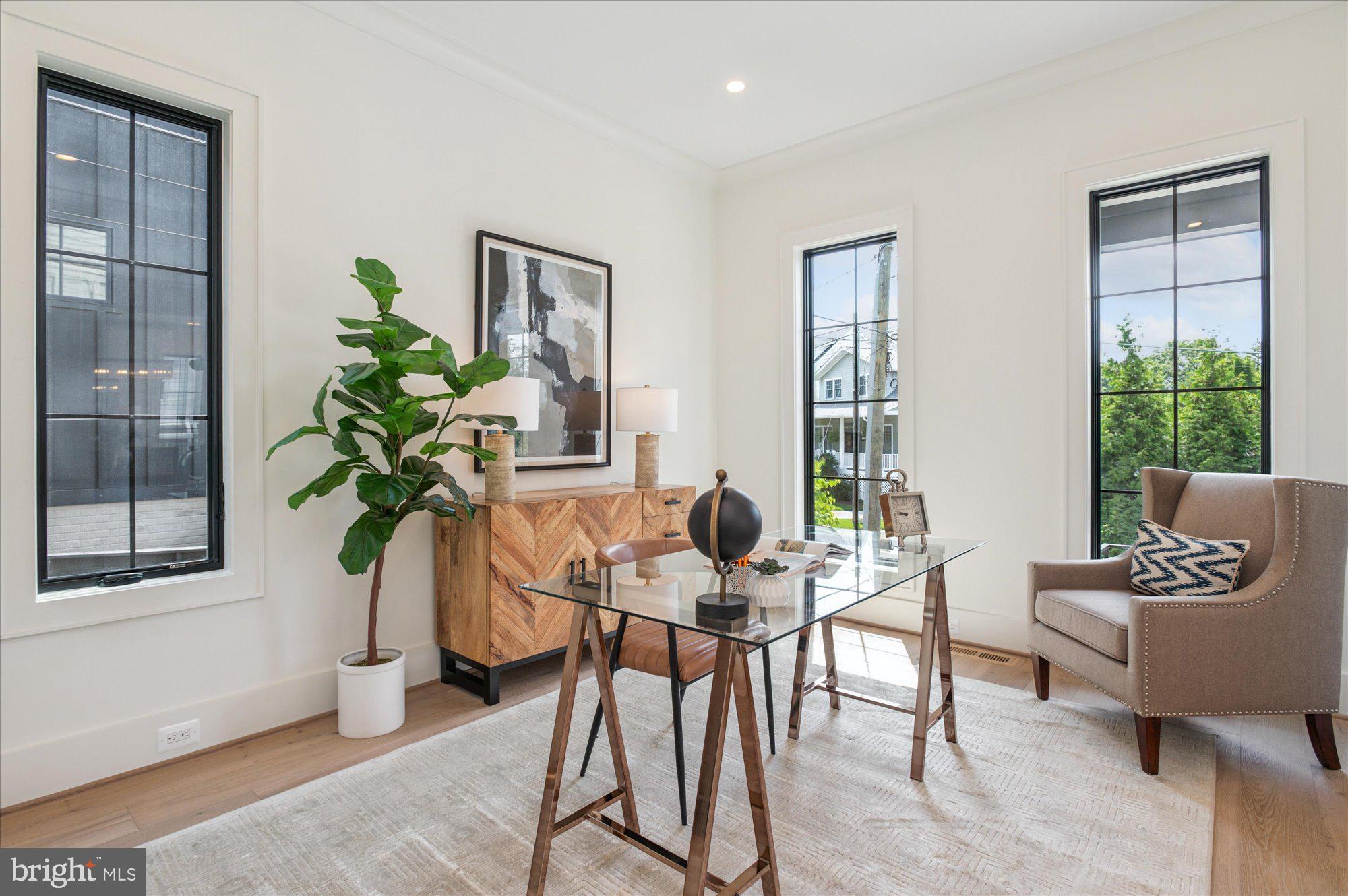 LYON PARK - Residential